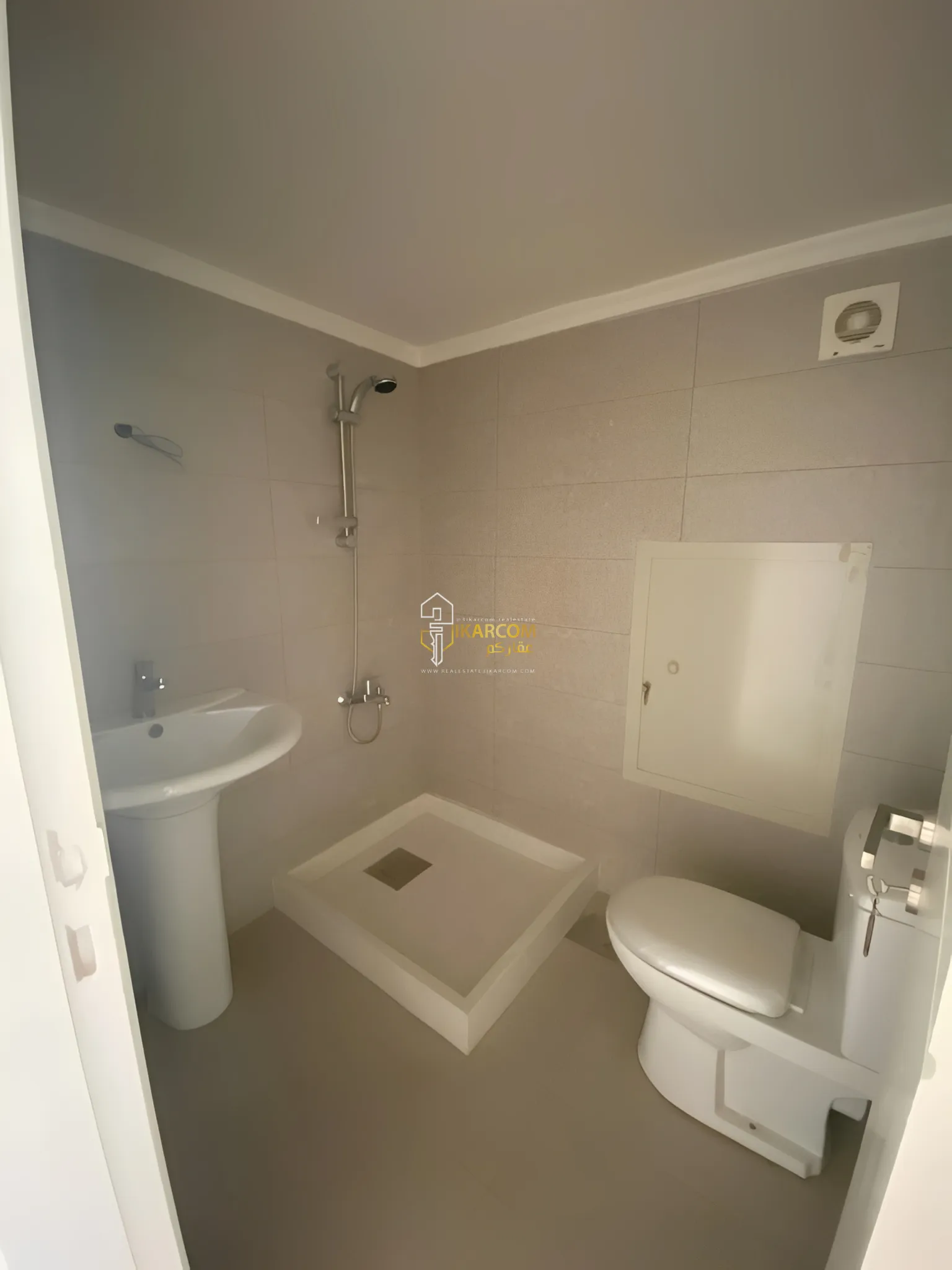 Apartment for Sale in Bqennaya