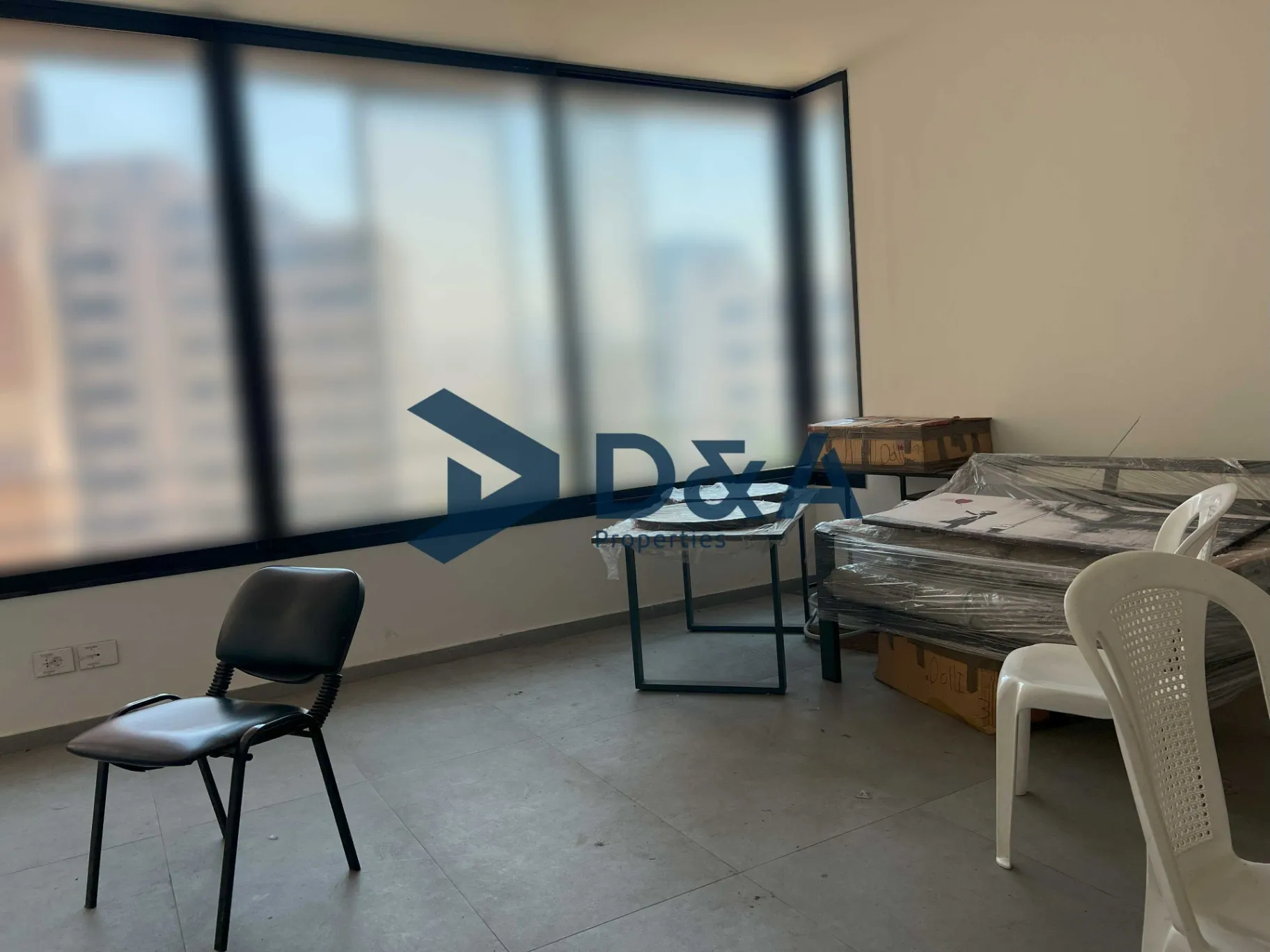 Apartment for sale in Achrafieh, Beirut, Lebanon - 3 bed, 3 bath