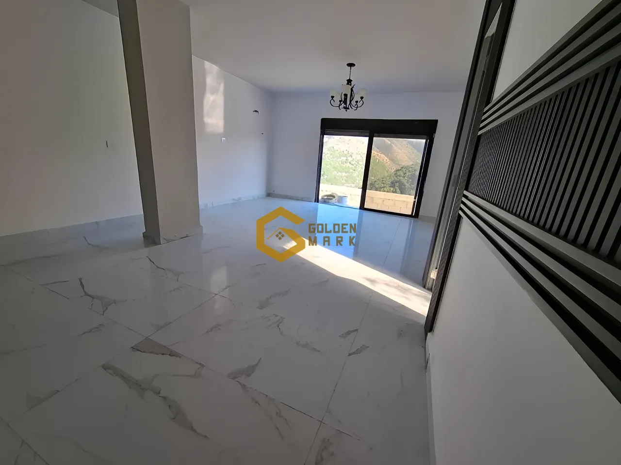 Apartment for Sale in Hosrayel
