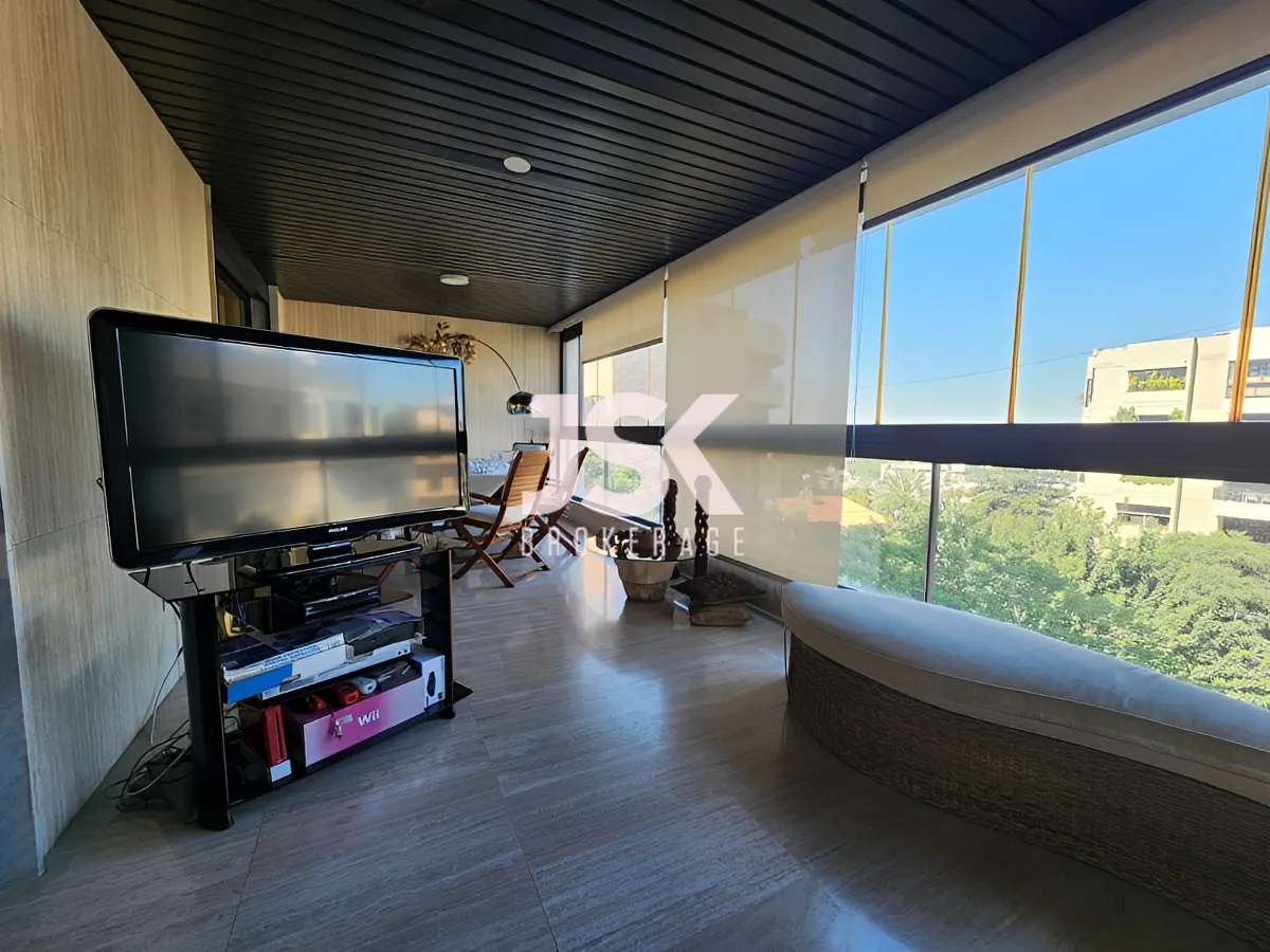 Apartment for Sale in Mar Takla, Lebanon - 4 bed