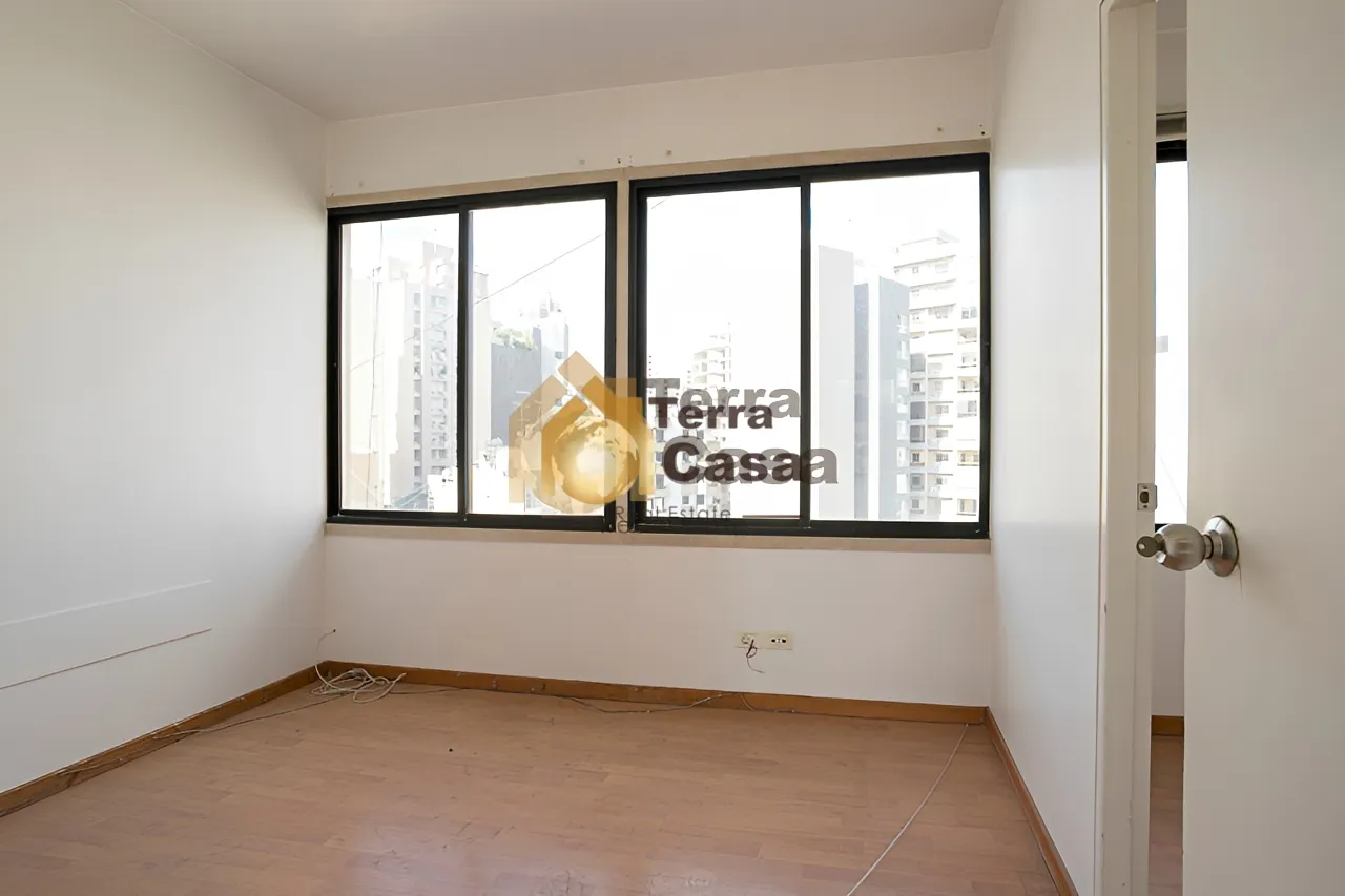 Office for sale in Achrafieh