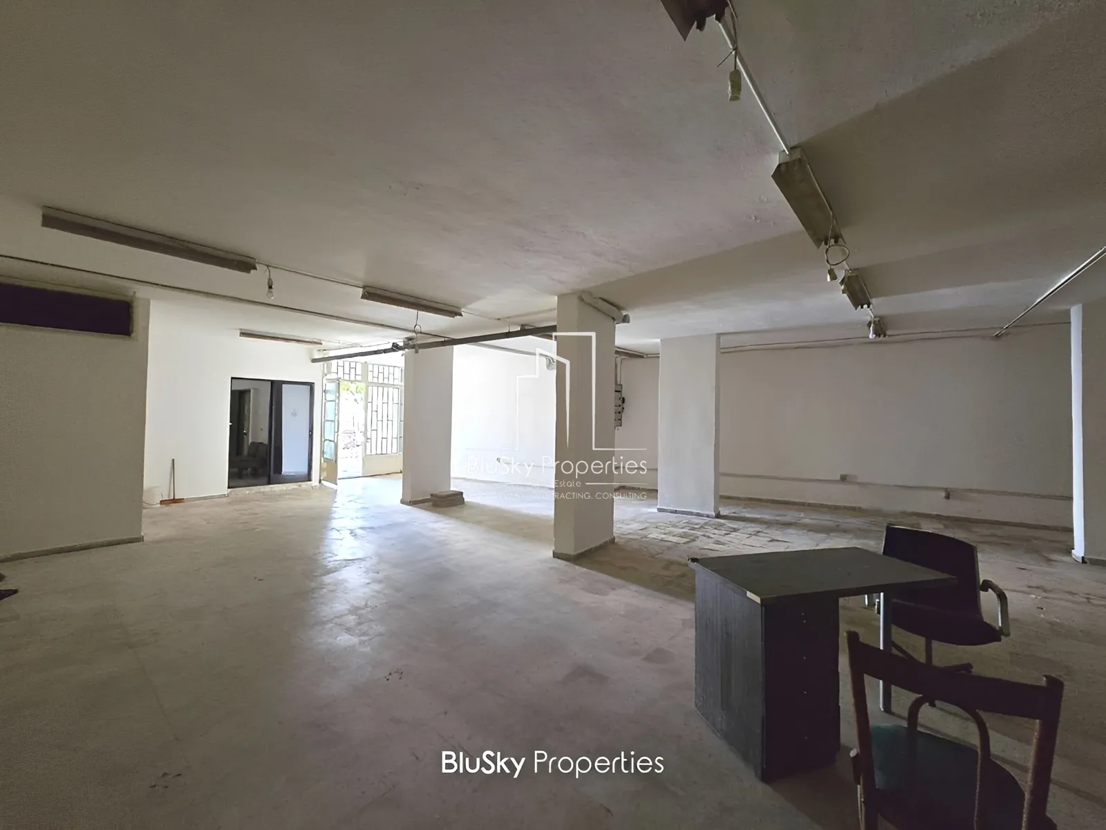 Warehouse for sale in Mar Roukoz