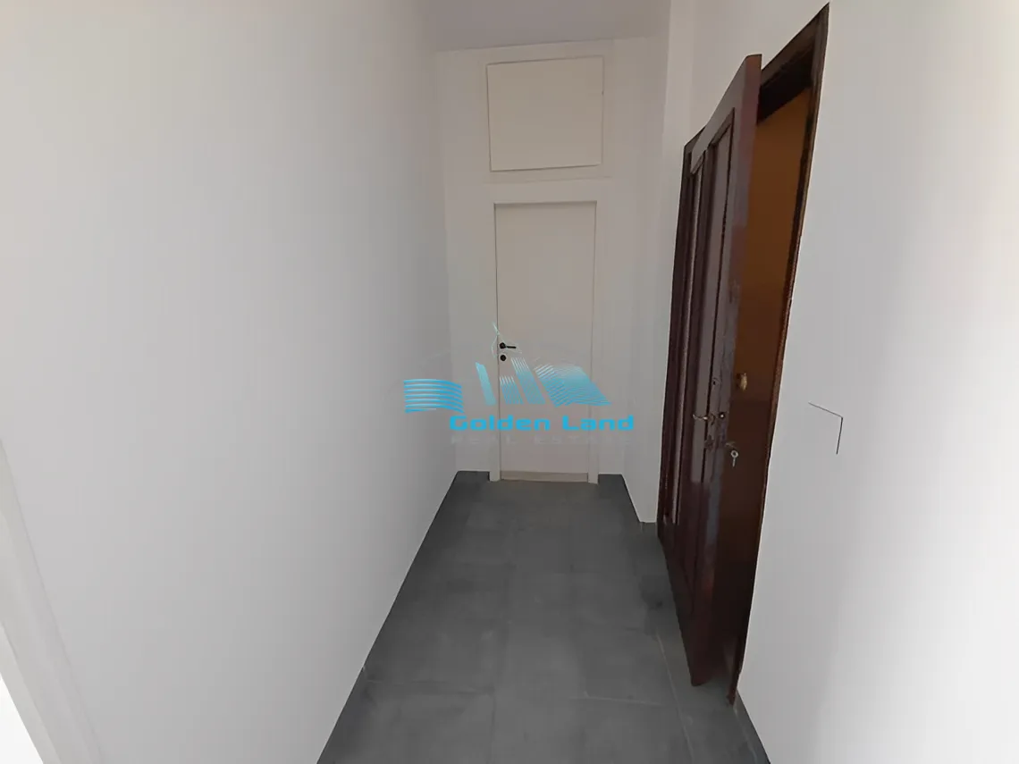 Office for rent in Baouchriyeh
