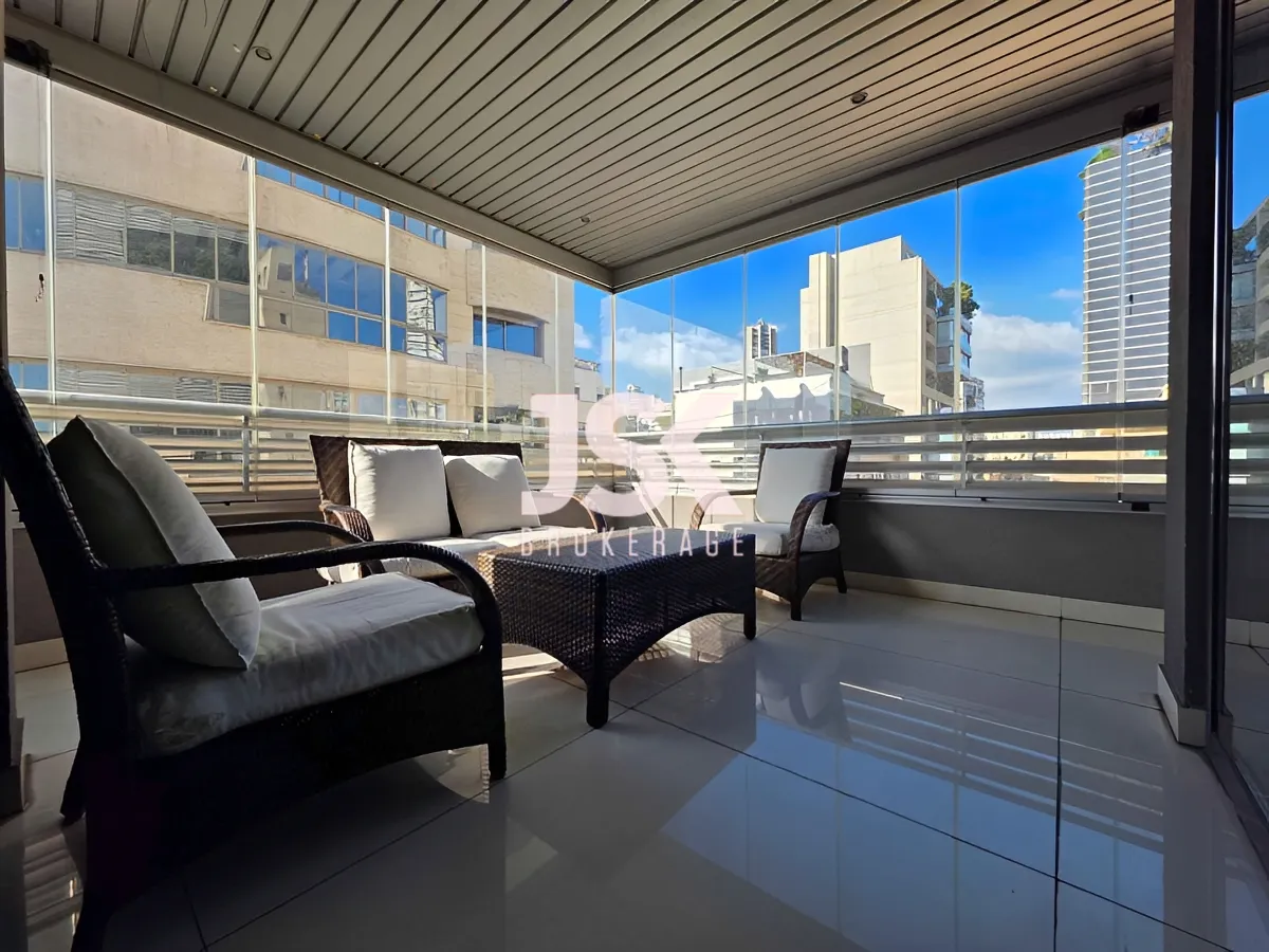 Apartment for Rent in Achrafieh, Beirut, Lebanon - 2 bed, 3 bath