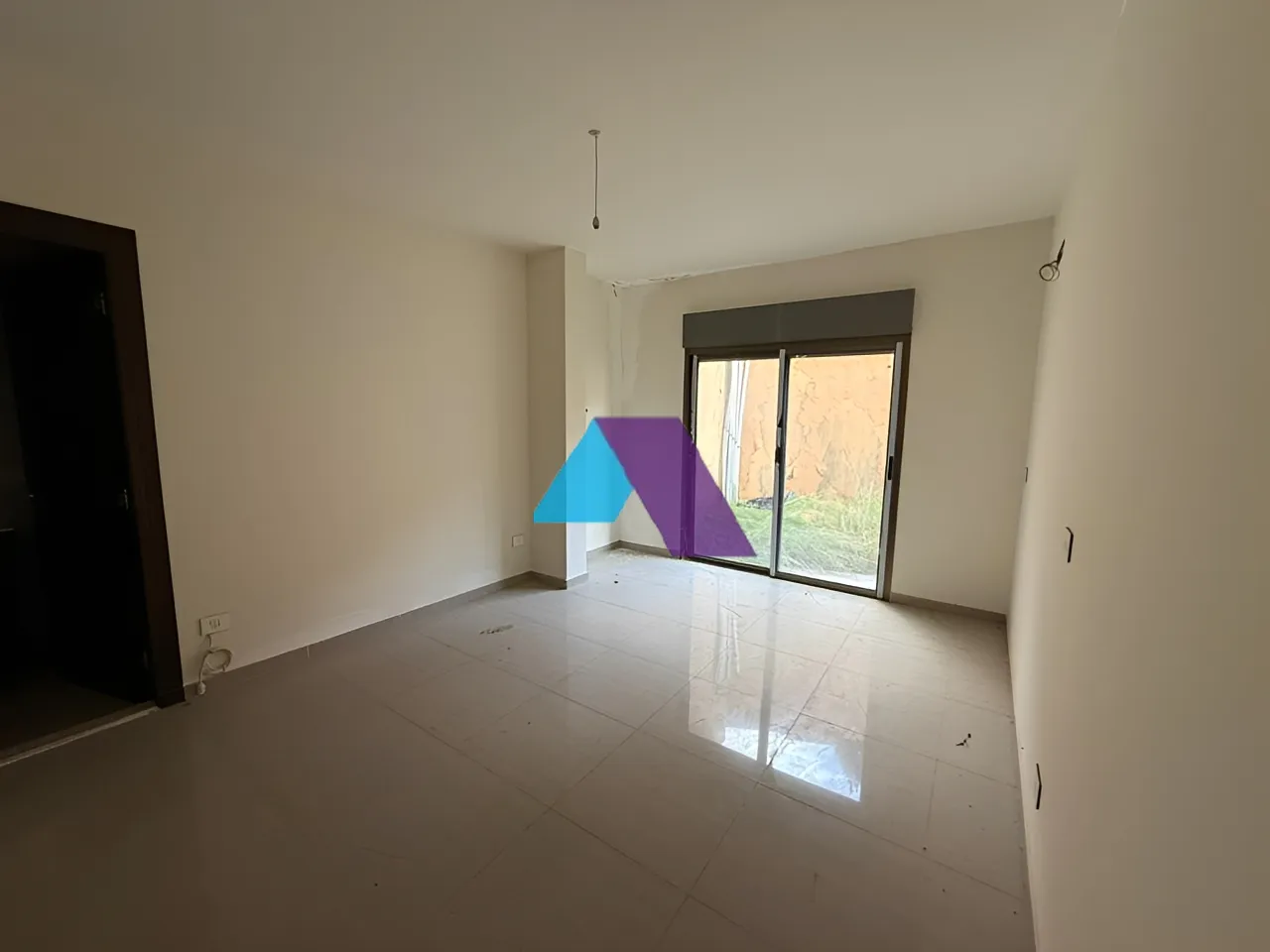 Apartment for Sale in Ballouneh