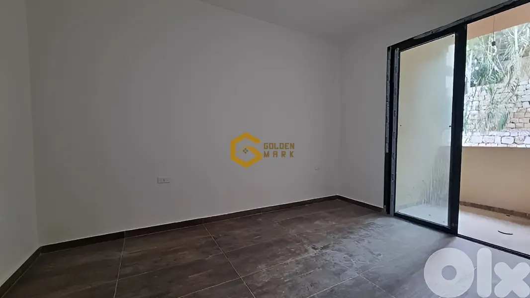 Apartment for Sale in Qornet El Hamra - 2 bed, 2 bath