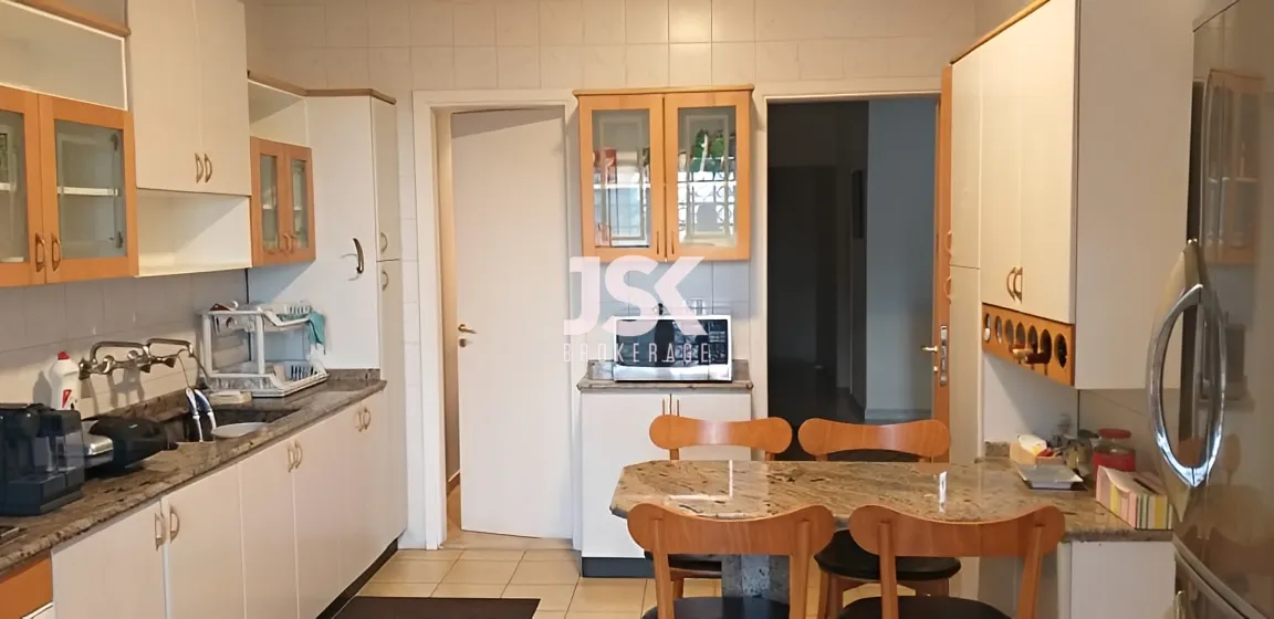 Apartment for Sale in Zouk Mosbeh, Lebanon - 3 bed