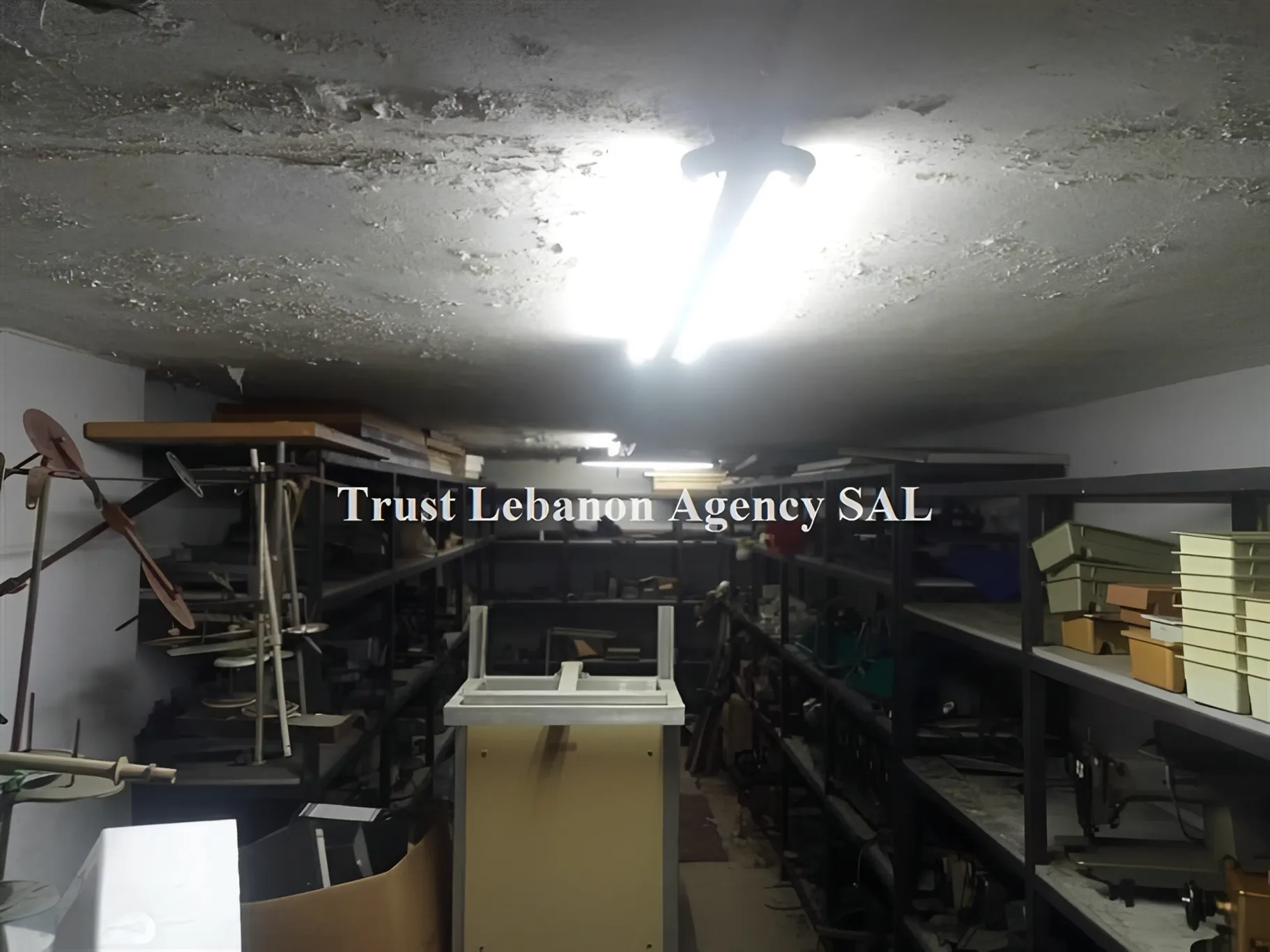 Shop for sale in Metn, Dekweneh