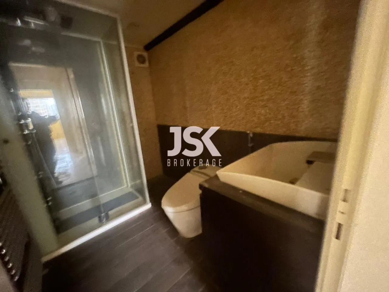 Apartment for Sale in Kraytem