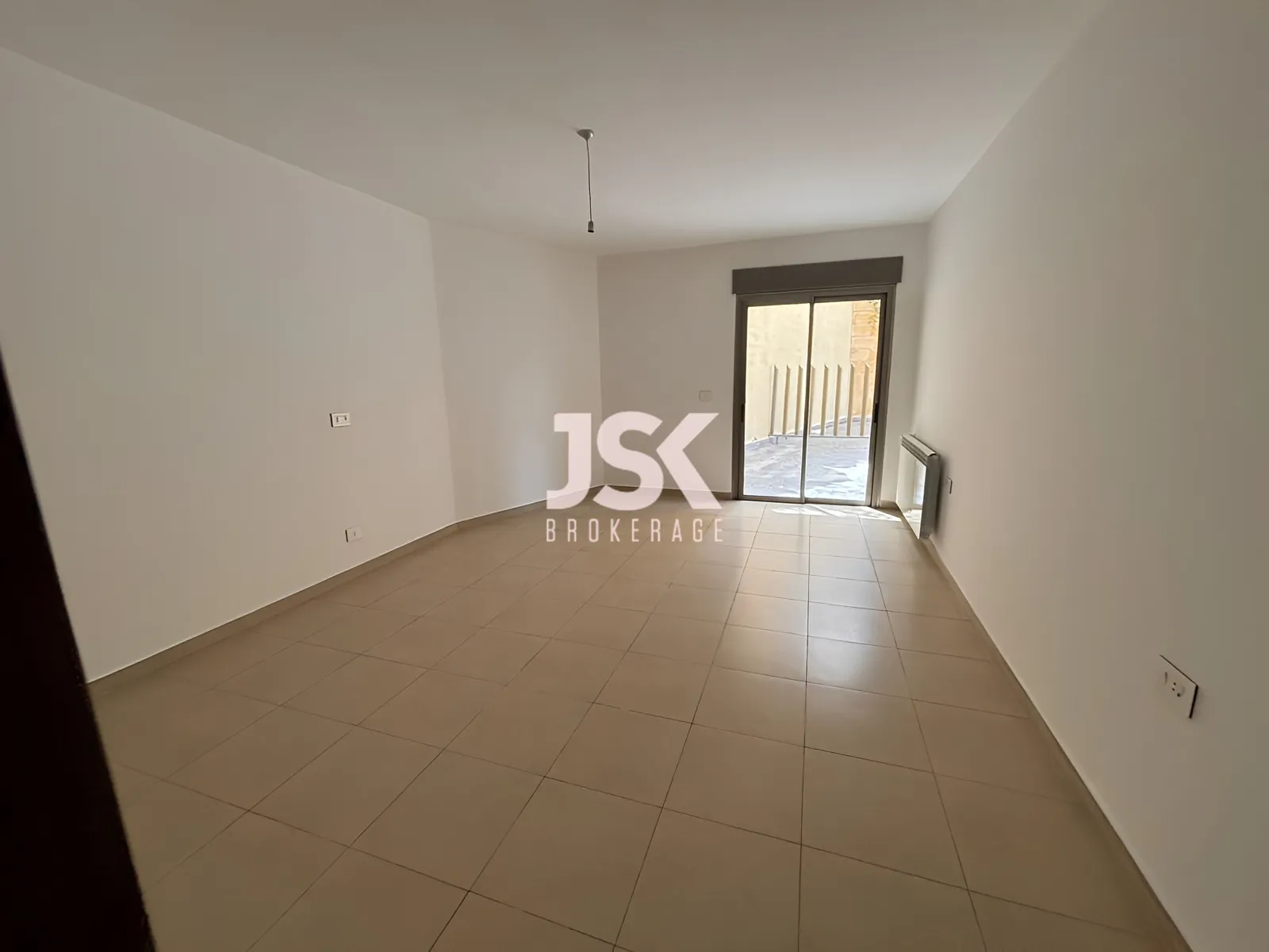 Apartment for Sale in Cornet Chahwan