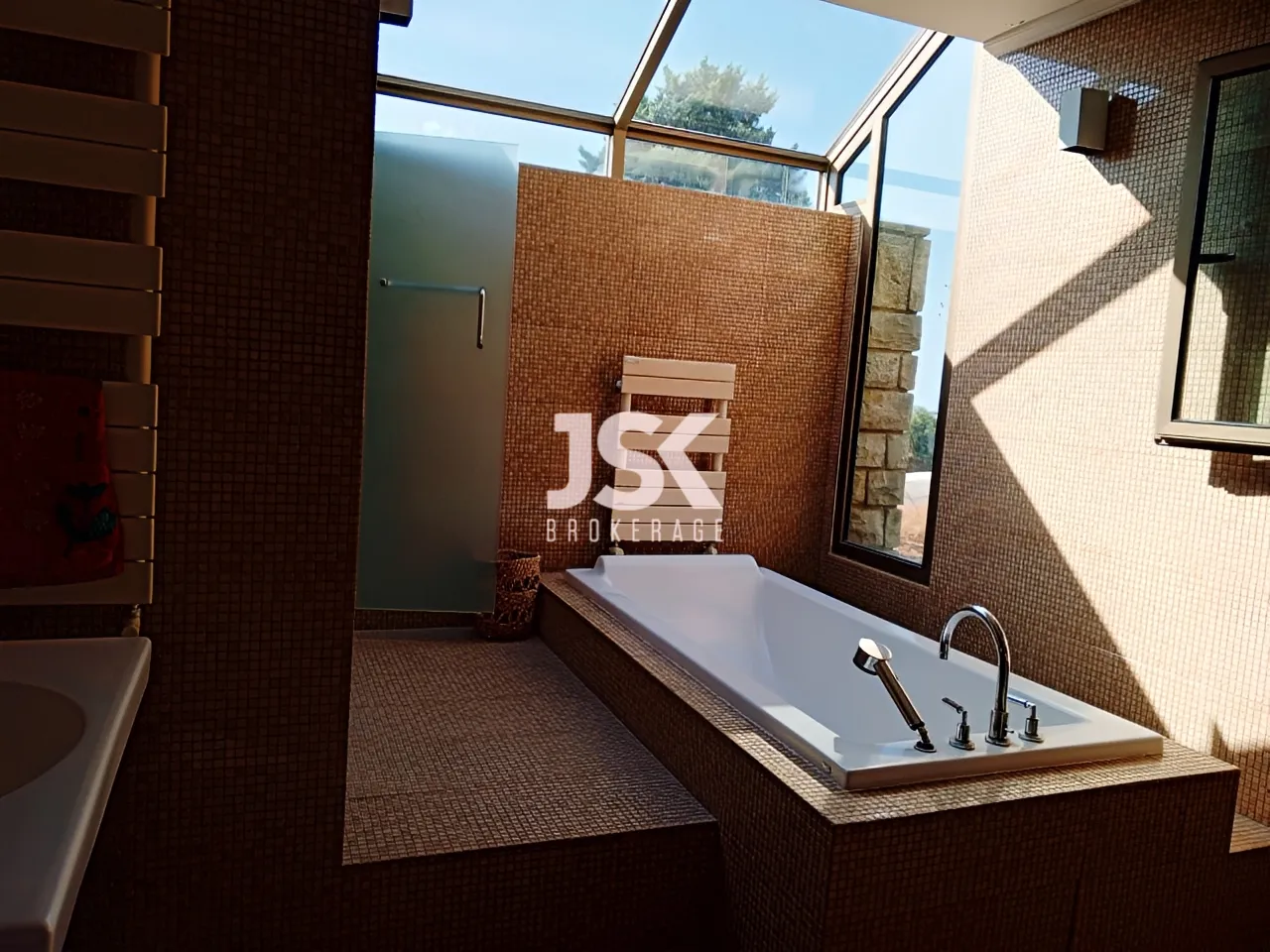 Villa for Sale in Aamchit