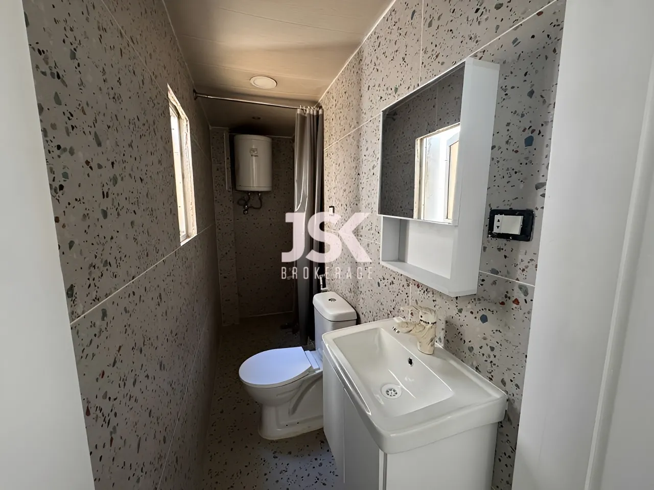 Apartment for Sale in Ras Beirut - 1 bed, 1 bath