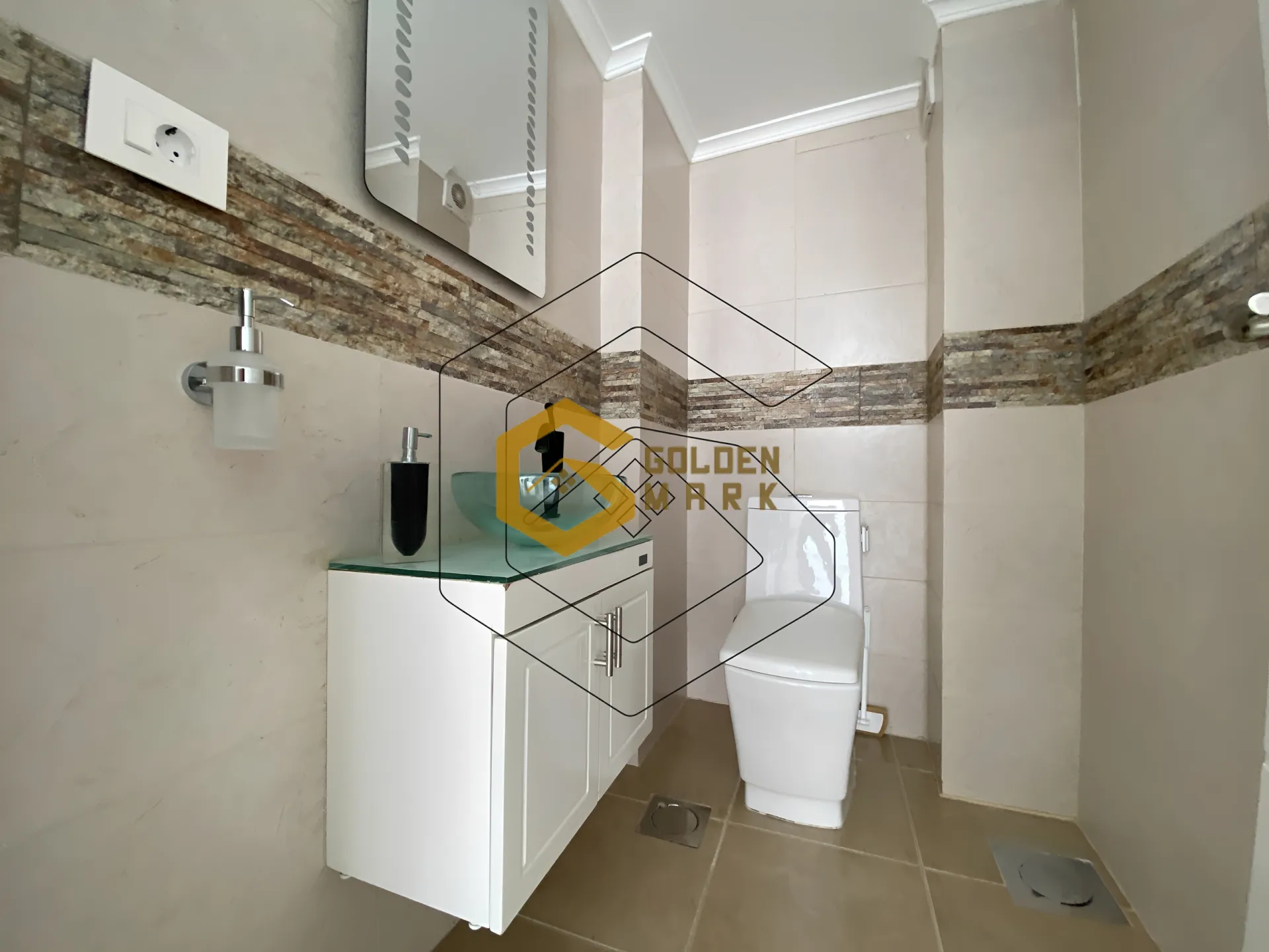 Duplex for Sale in Blat