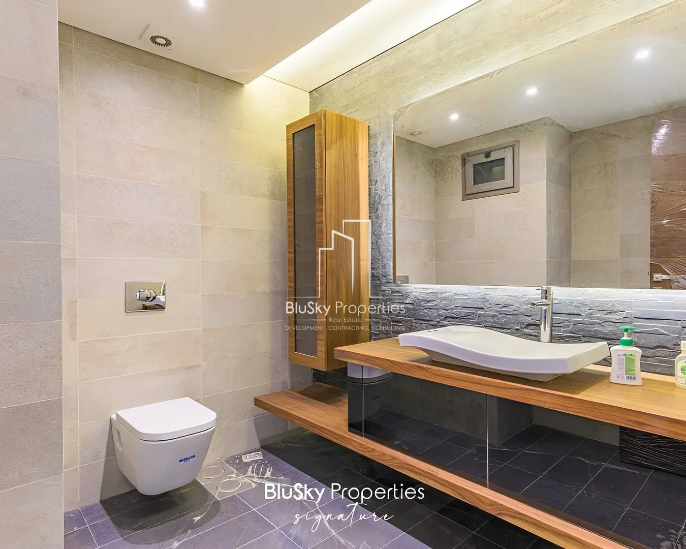 Apartment for Sale in Monteverde