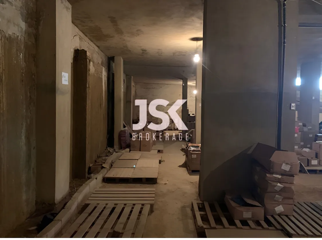 Warehouse for sale in Baouchriyeh