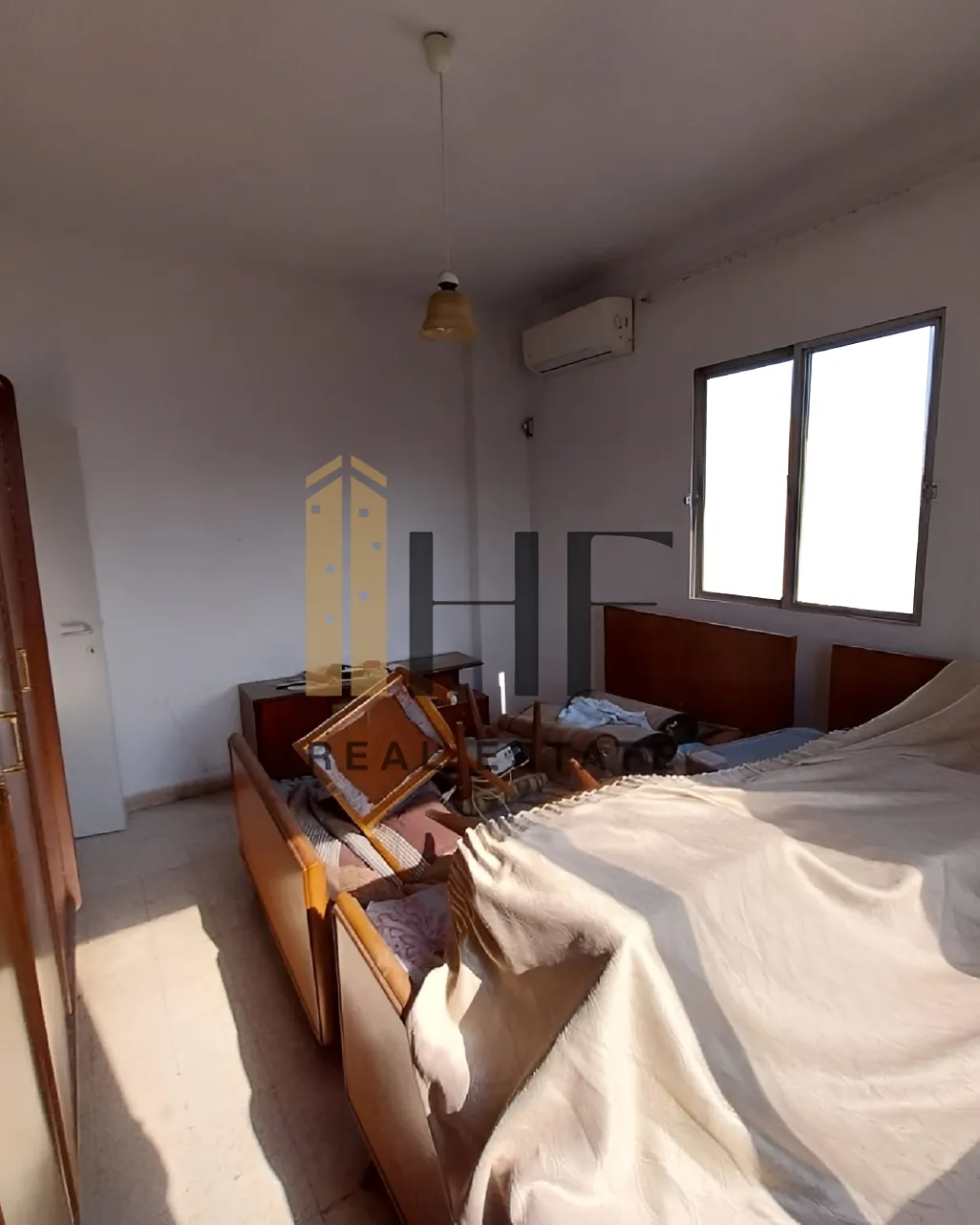 Apartment for sale in Furn El Chebak
