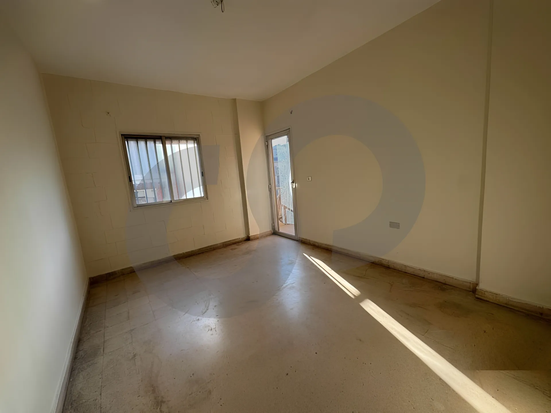 Apartment for Sale in Msaytbeh