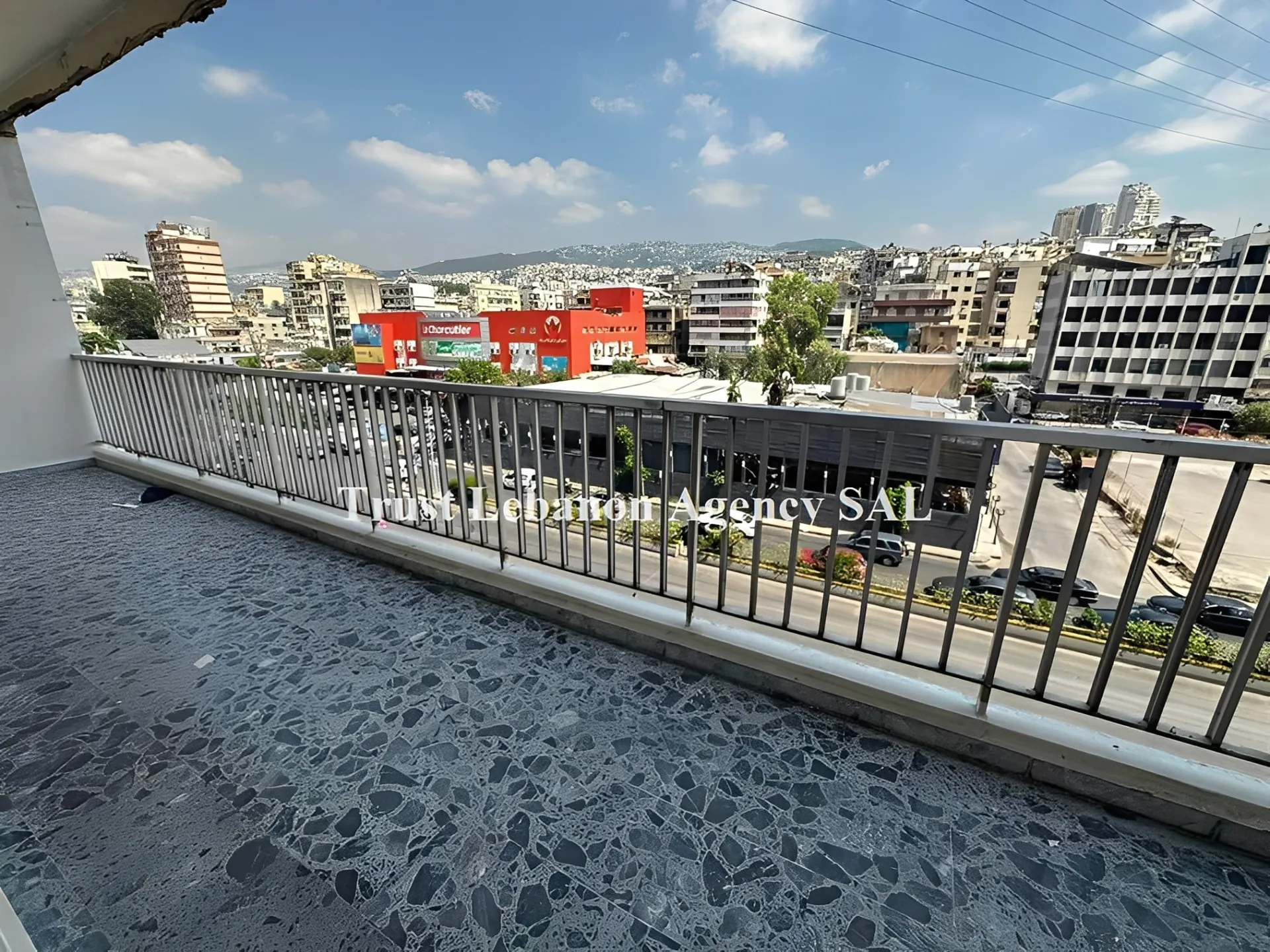 Apartment for Sale in Metn Dekweneh Lebanon