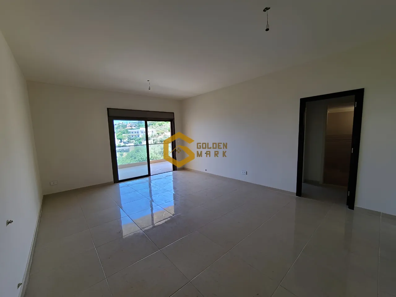 Apartment for Sale in Jeddayel