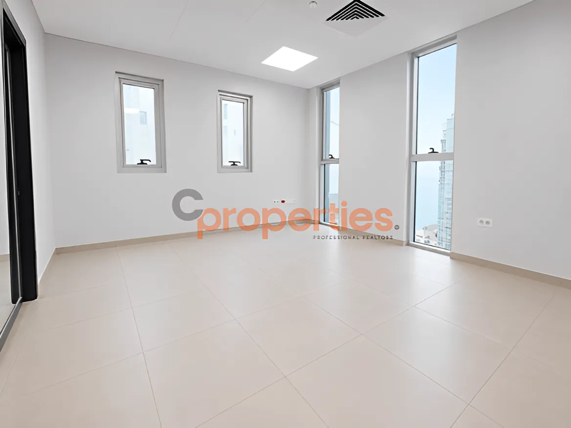 Office for rent in Ramleh Al Bayda, Beirut, Lebanon