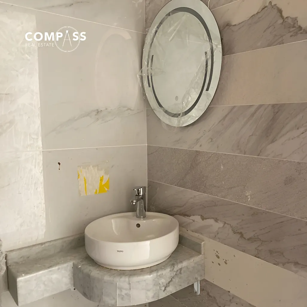 Apartment for rent in Beirut, Lebanon - 3 bed, 5 bath