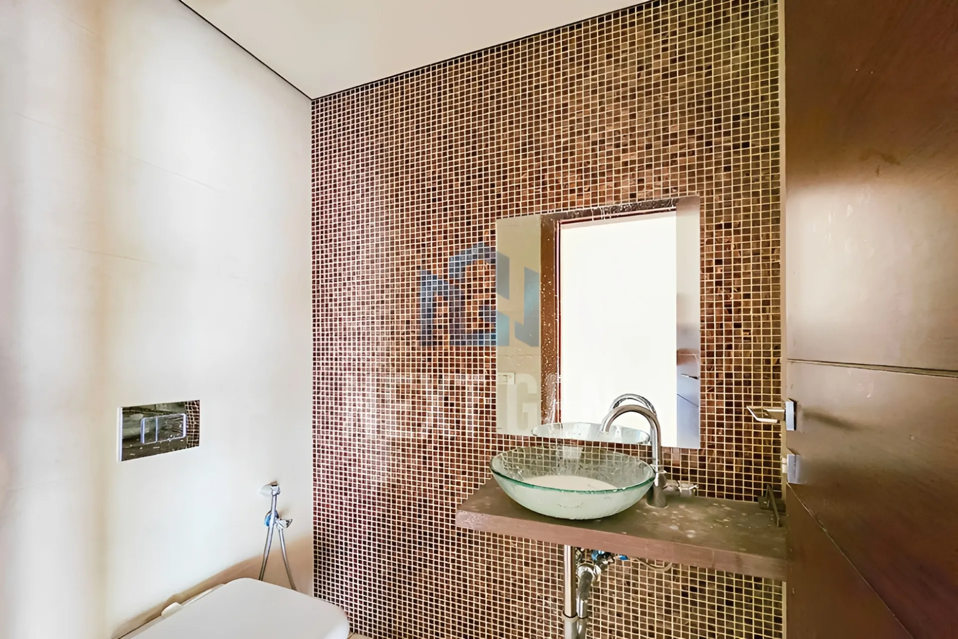 Apartment for sale in Ras El Nabaa, Bayrut, Lebanon