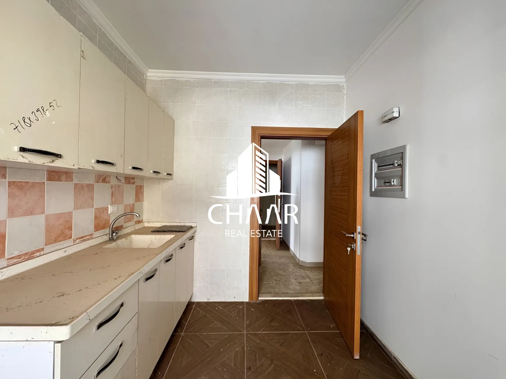 Apartment for sale in Ras Al Naba'a, Beirut, Lebanon