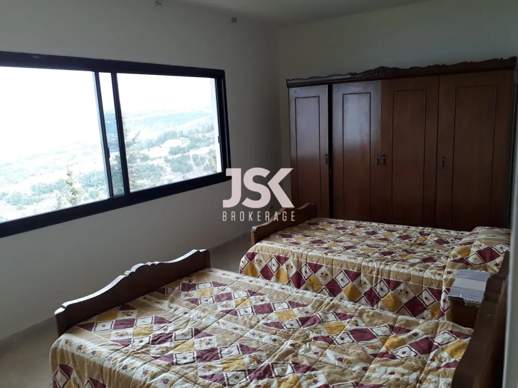 Building for Sale in Fatqa