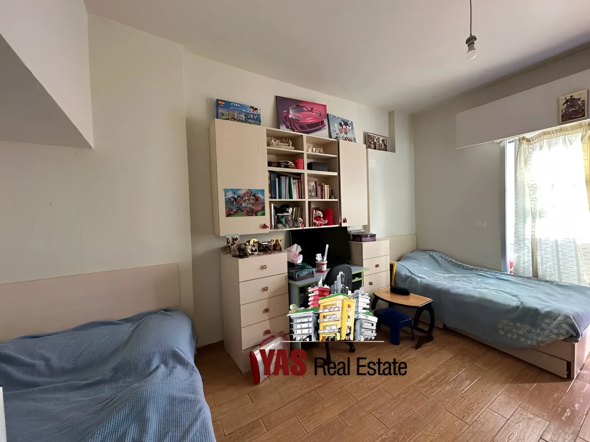 Apartment for Sale in Ballouneh - 3 bed, 4 bath
