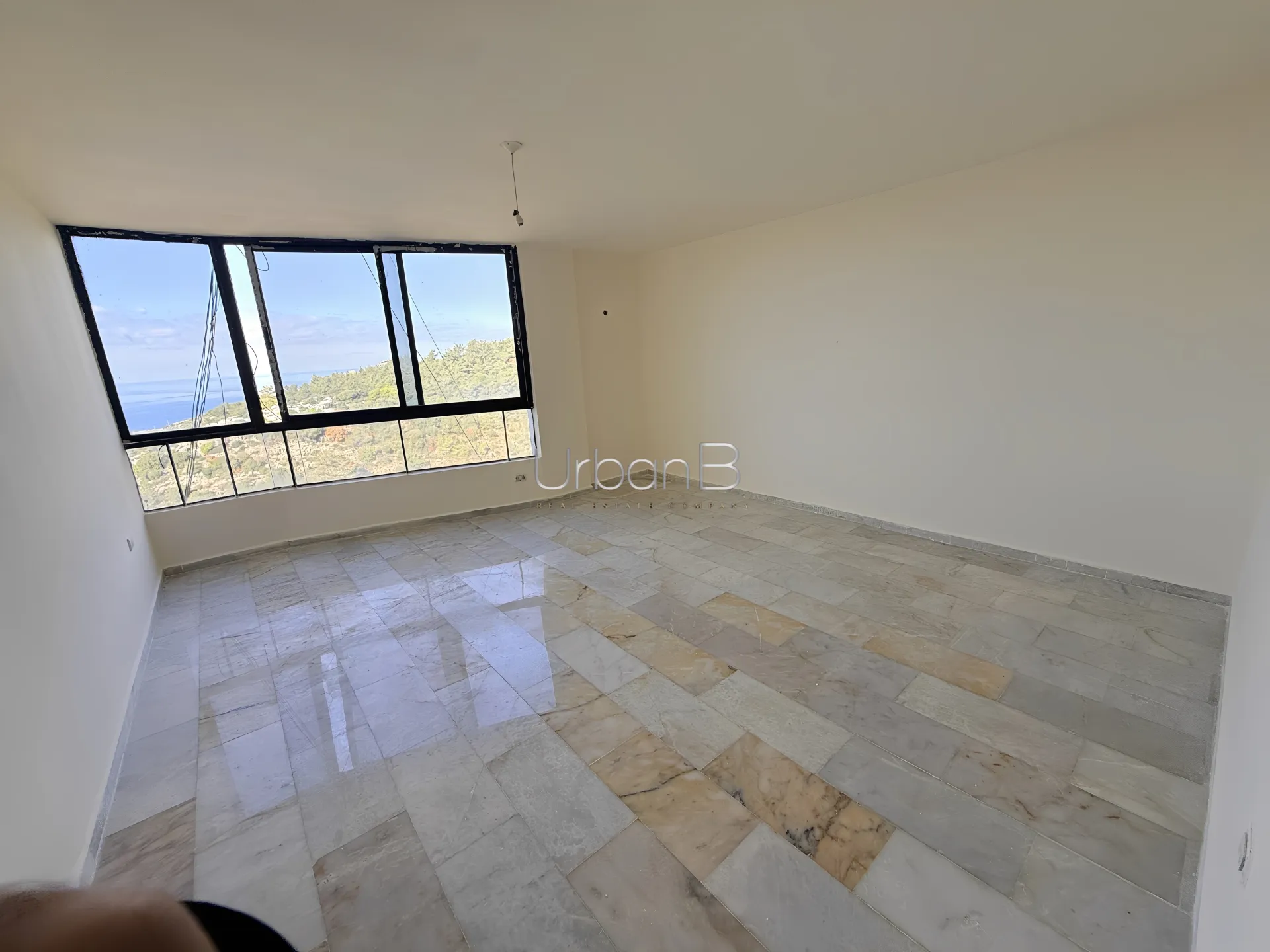 Apartment in Dawhet el hoss, aley