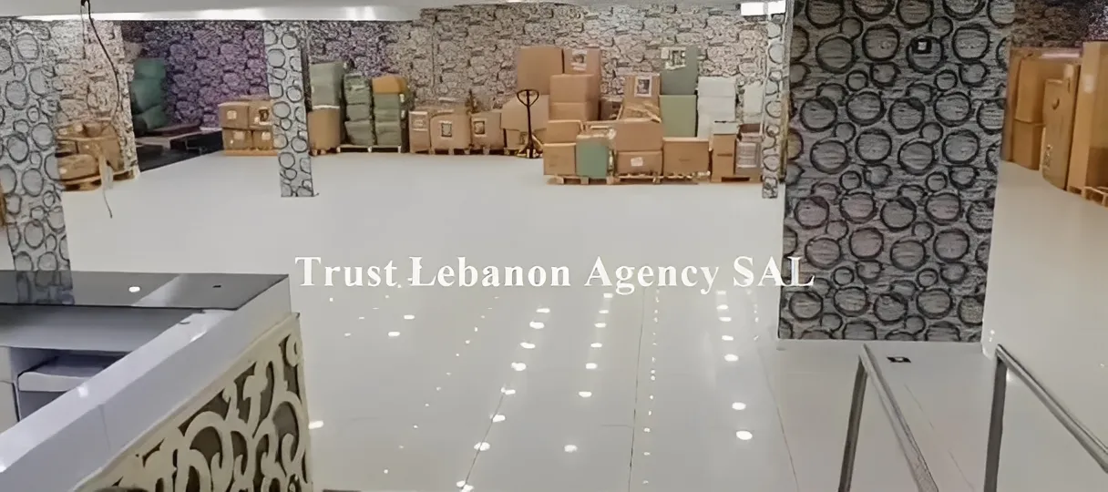 Commercial Property For Rent in Beirut, Hamra
