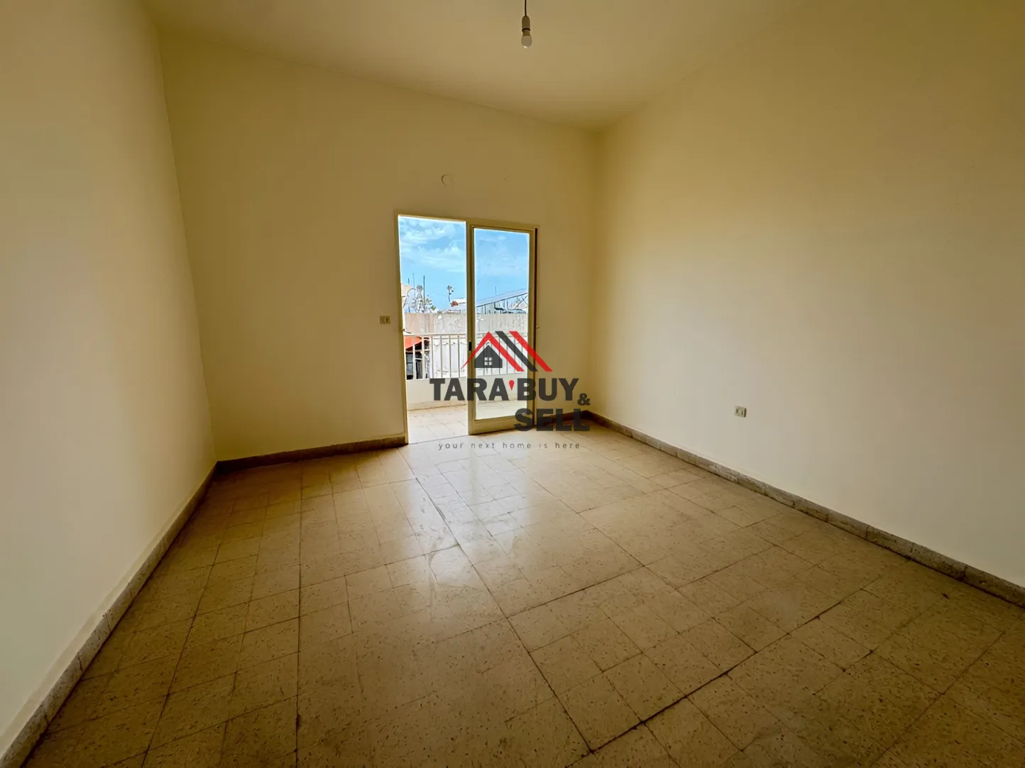 Apartment for sale in Hadath, Lebanon - 2 bed, 2 bath