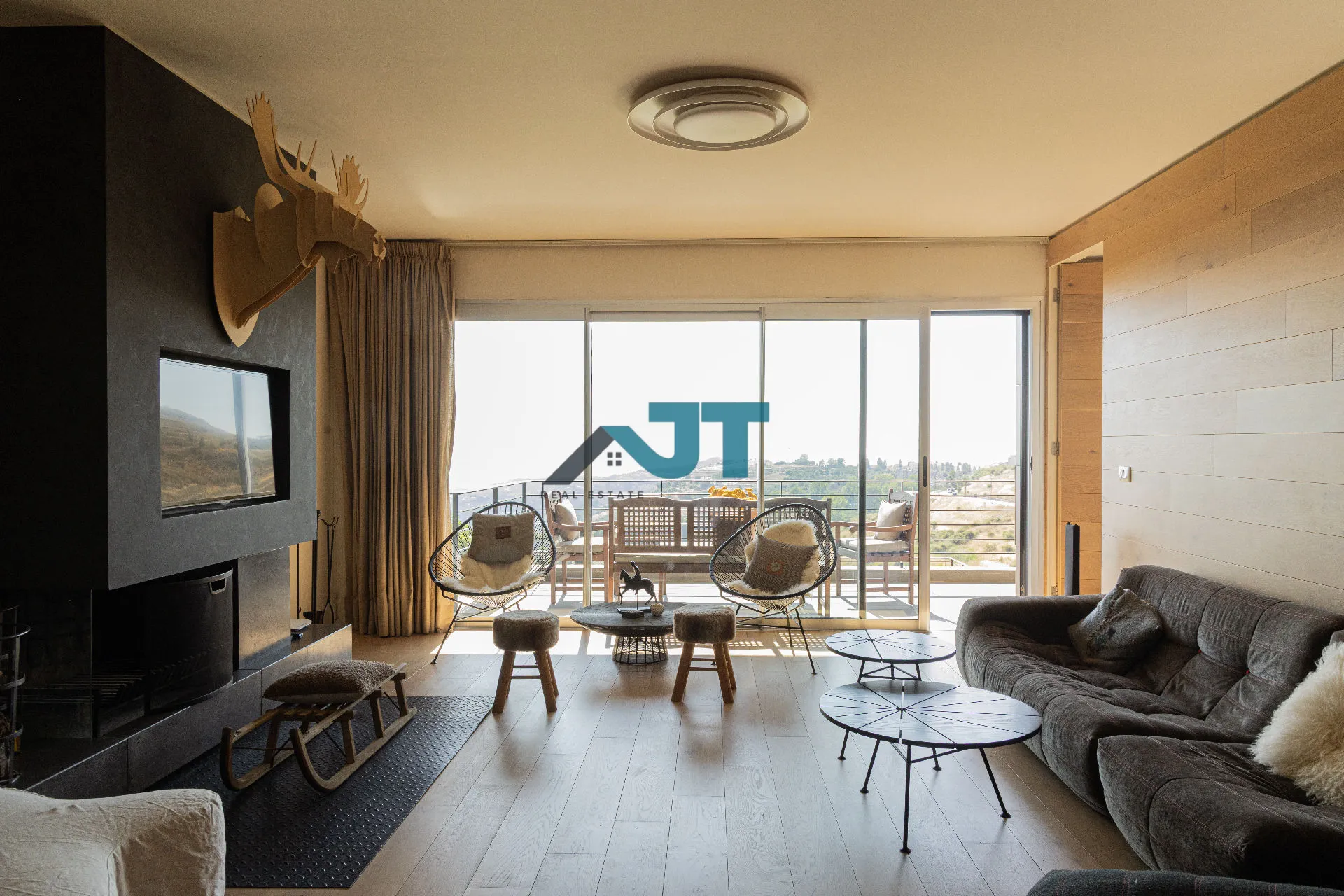 Chalet for sale in Faqra, lebanon - 3 bed, 2.0 bath