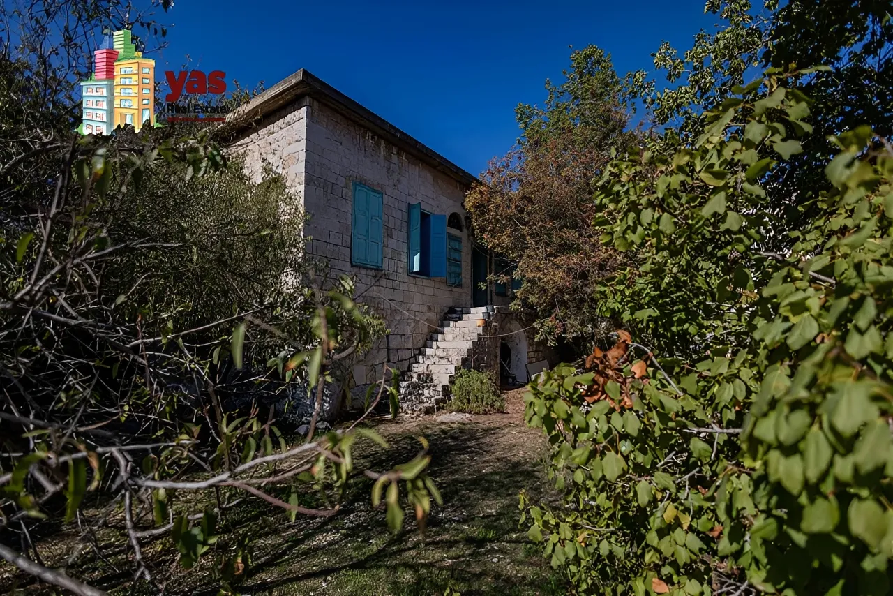 Apartment for Sale in Ajaltoun