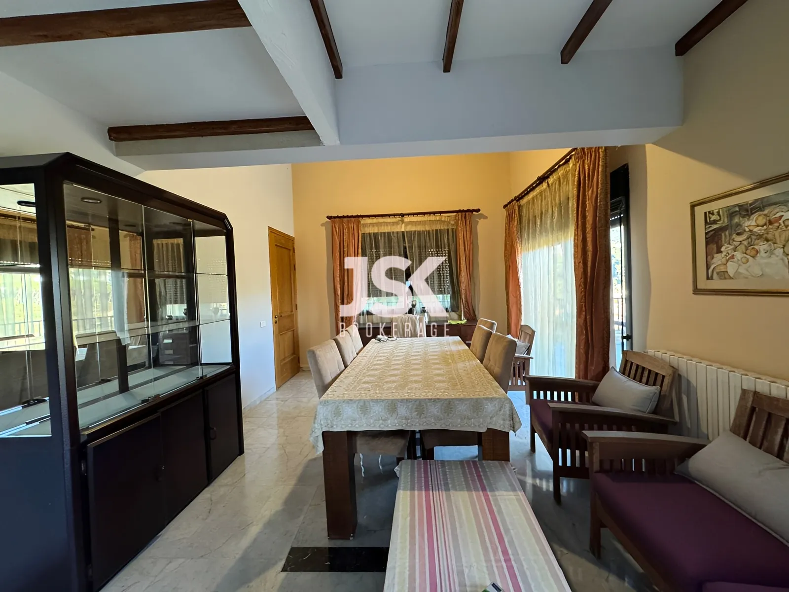 Apartment for Rent in Baabdat