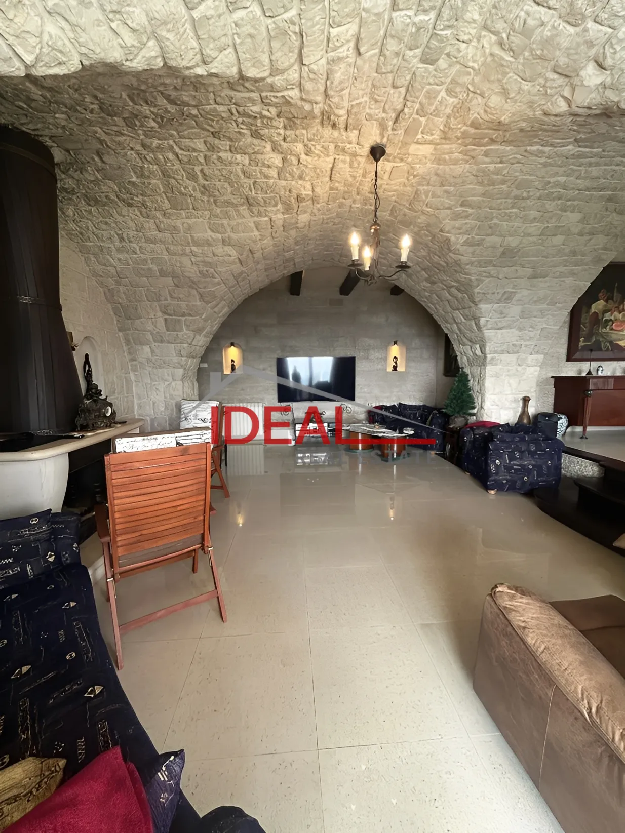 Villa for Sale in Ajaltoun, Lebanon - 5 bed, 8 bath