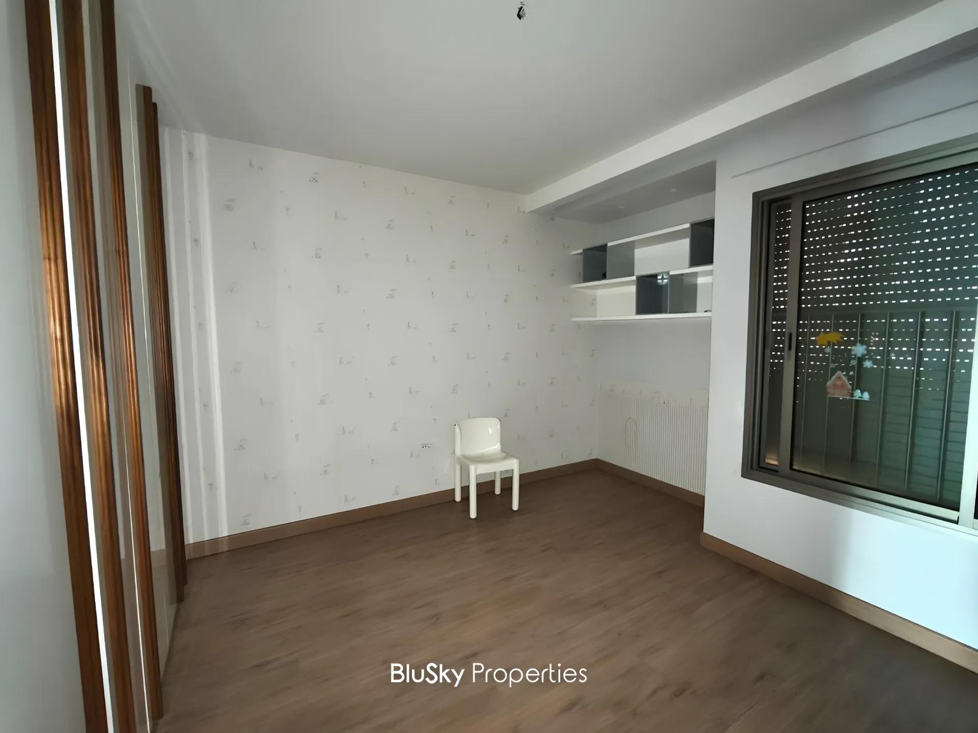 Apartment for sale in Mtayleb