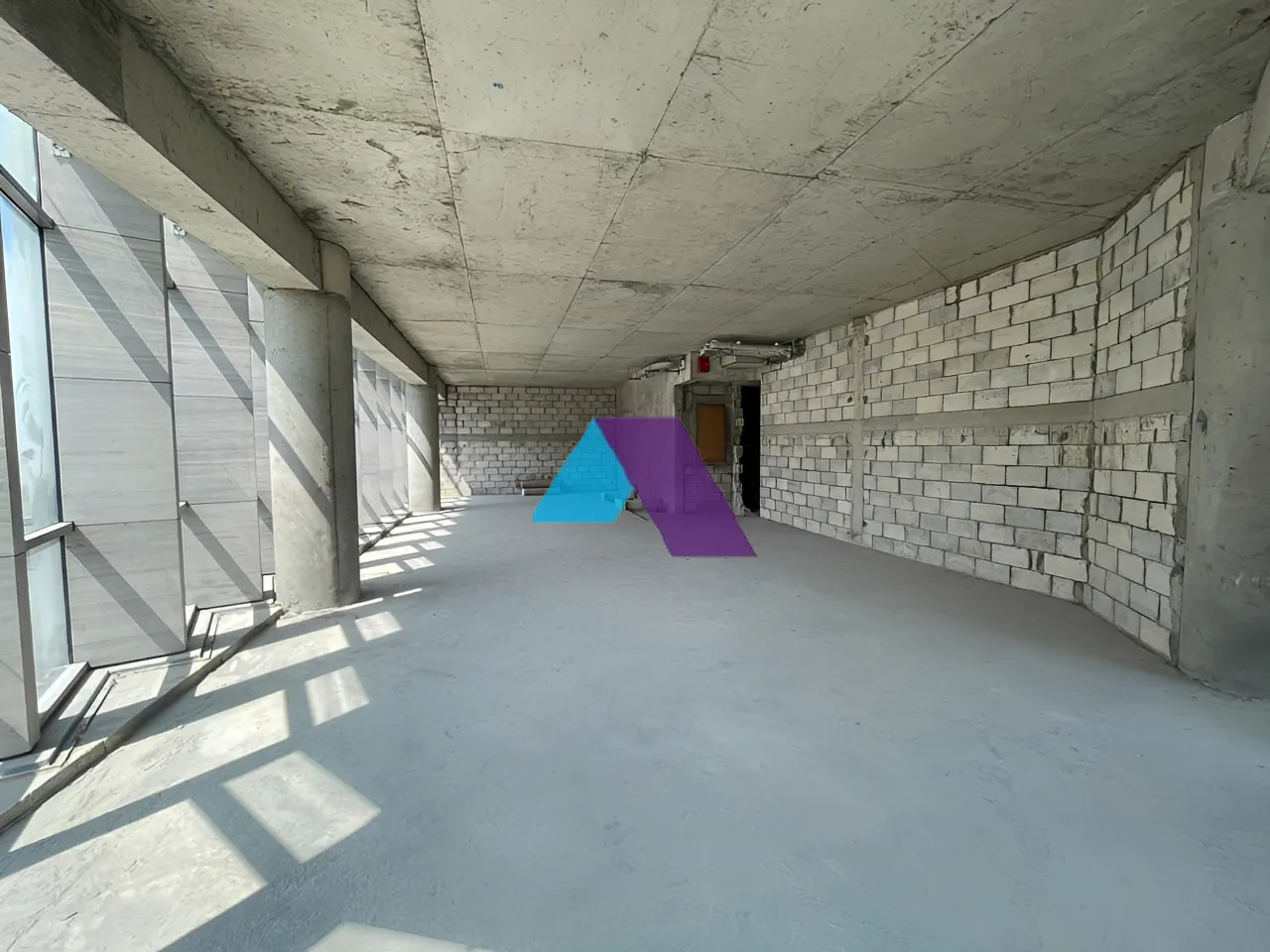 Office for rent in Saifi Village