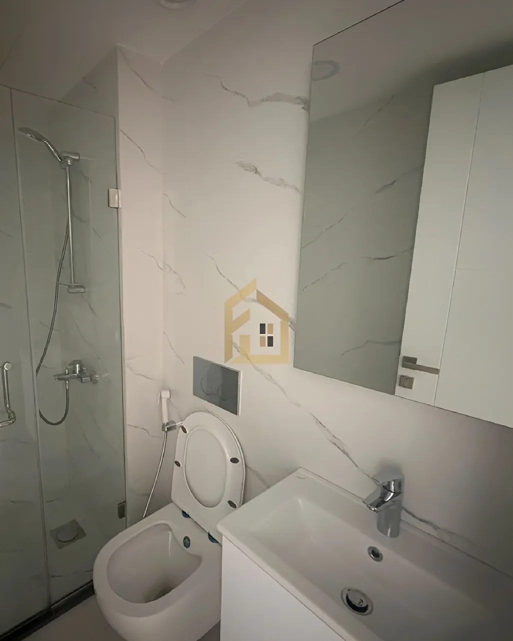 Apartment for rent in Hamra, Bayrut, Lebanon