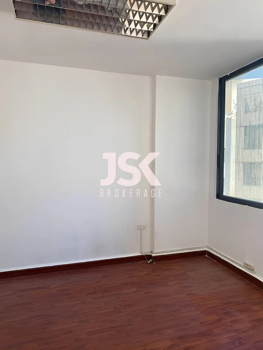 Office for Rent in Forn El Chebbak, Lebanon