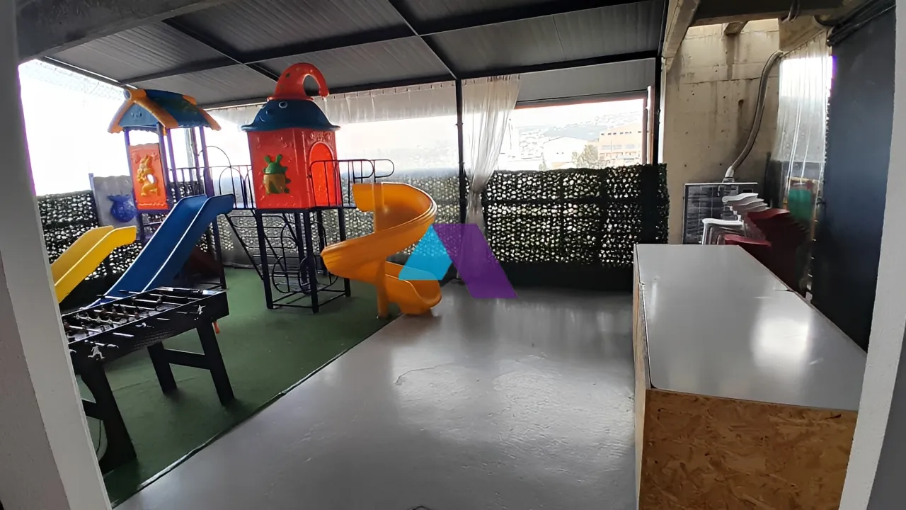 Building for Sale in Mazraat Yachoua