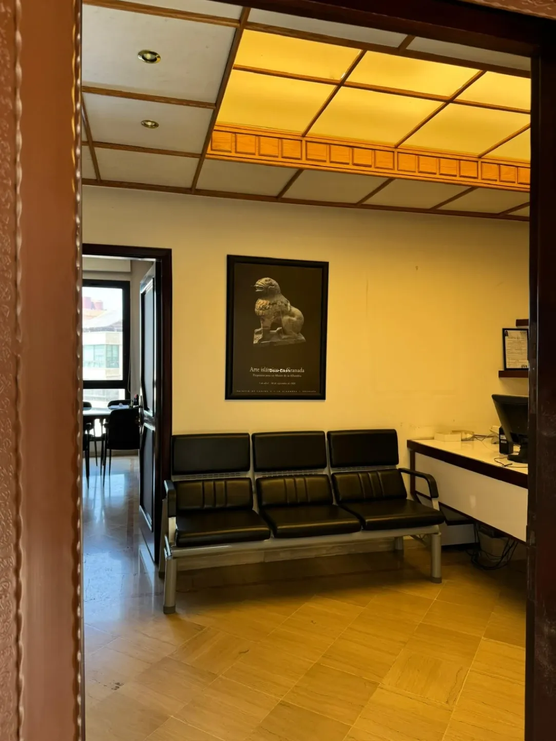 Commercial for rent in Old Saida Road، Bayrut, Lebanon