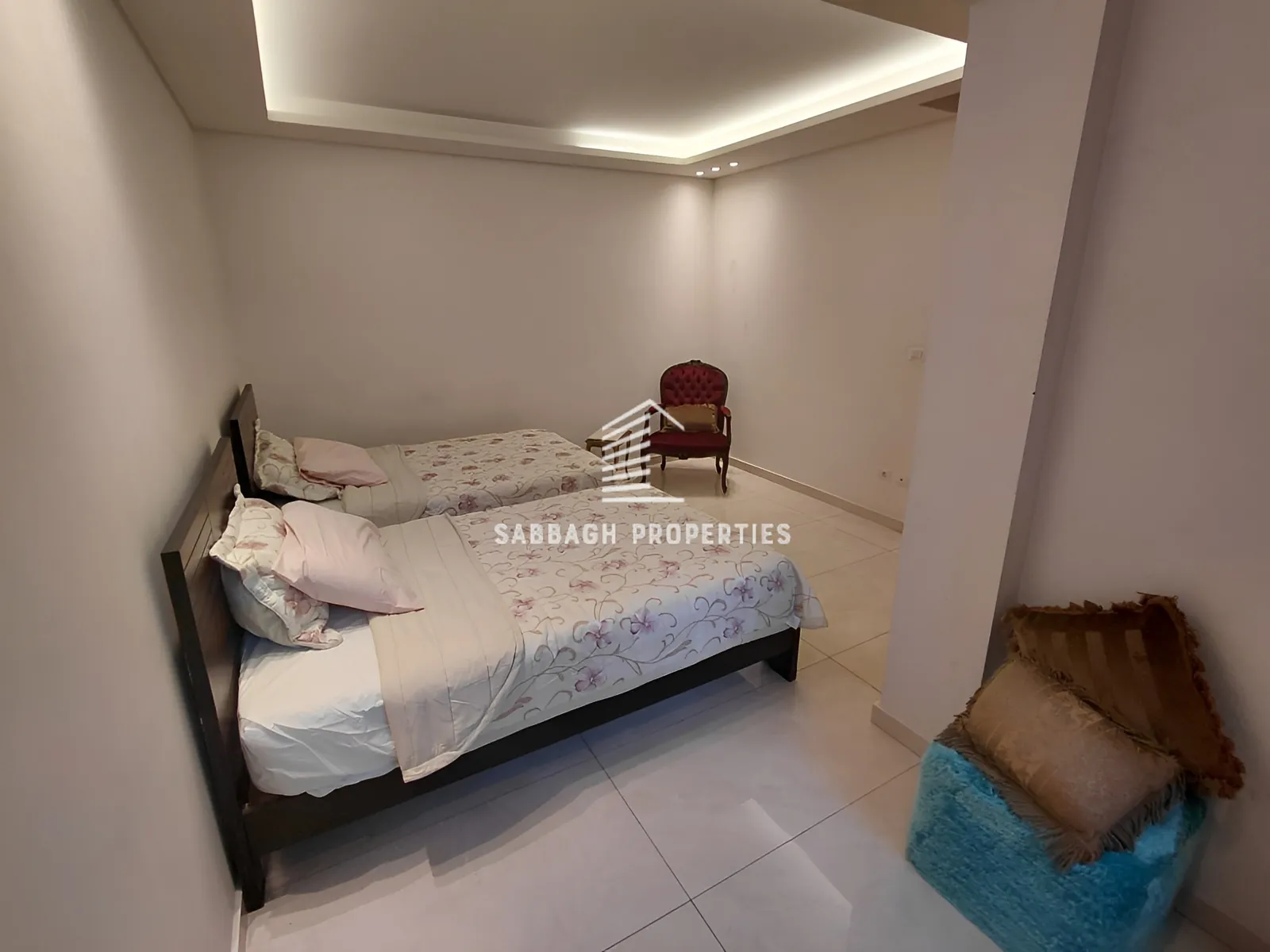 Apartment for rent in Sanayeh