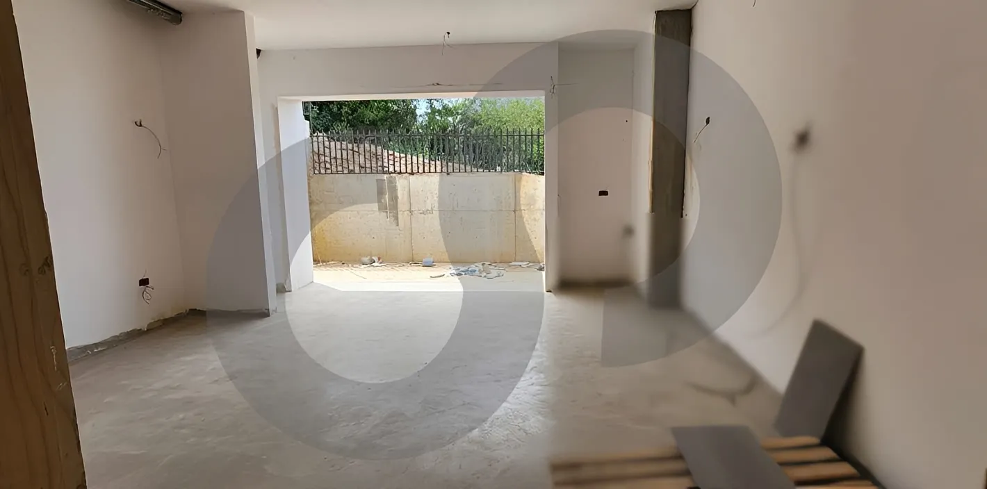 Apartment for Sale in Qornet El Hamra