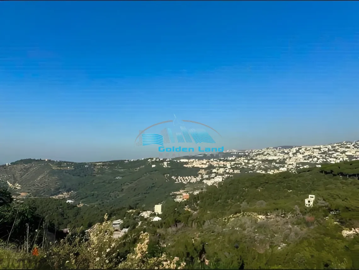 Land for Sale in Qornet El Hamra, Lebanon