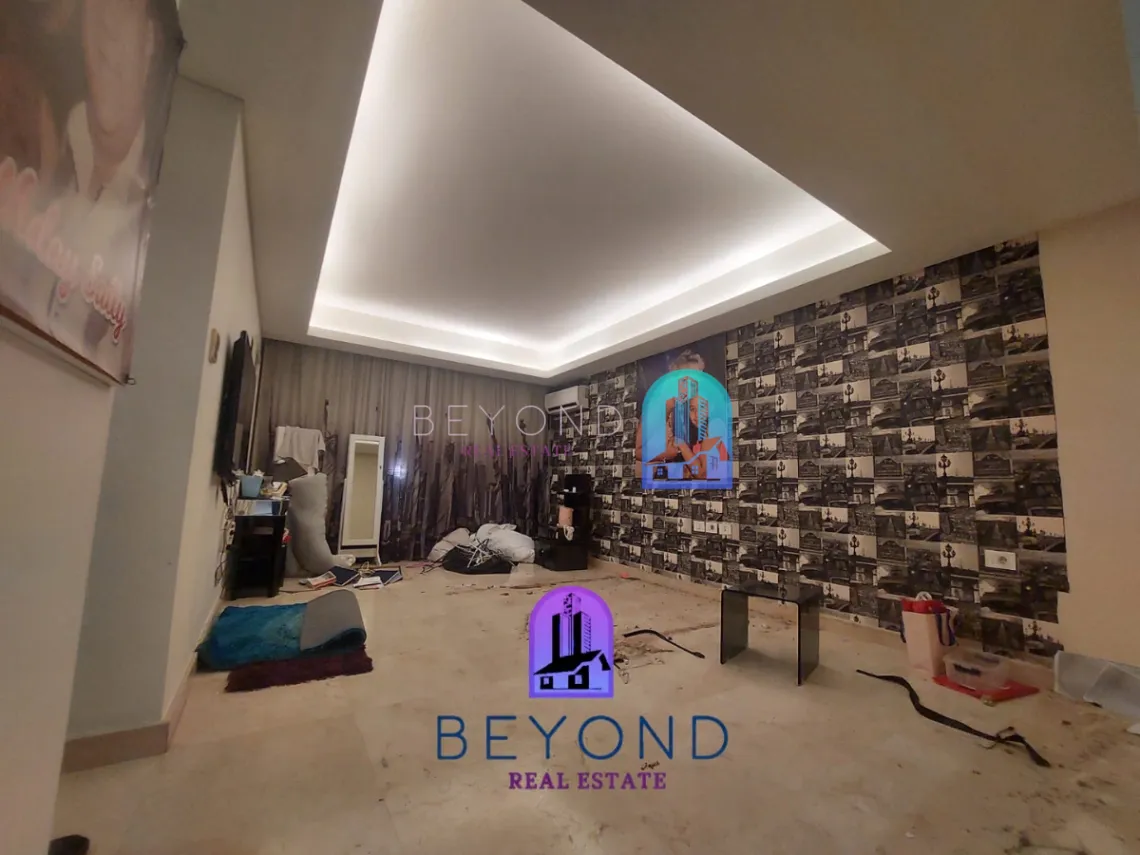 Apartment for sale in Ras Al Naba'a, Beirut, Lebanon