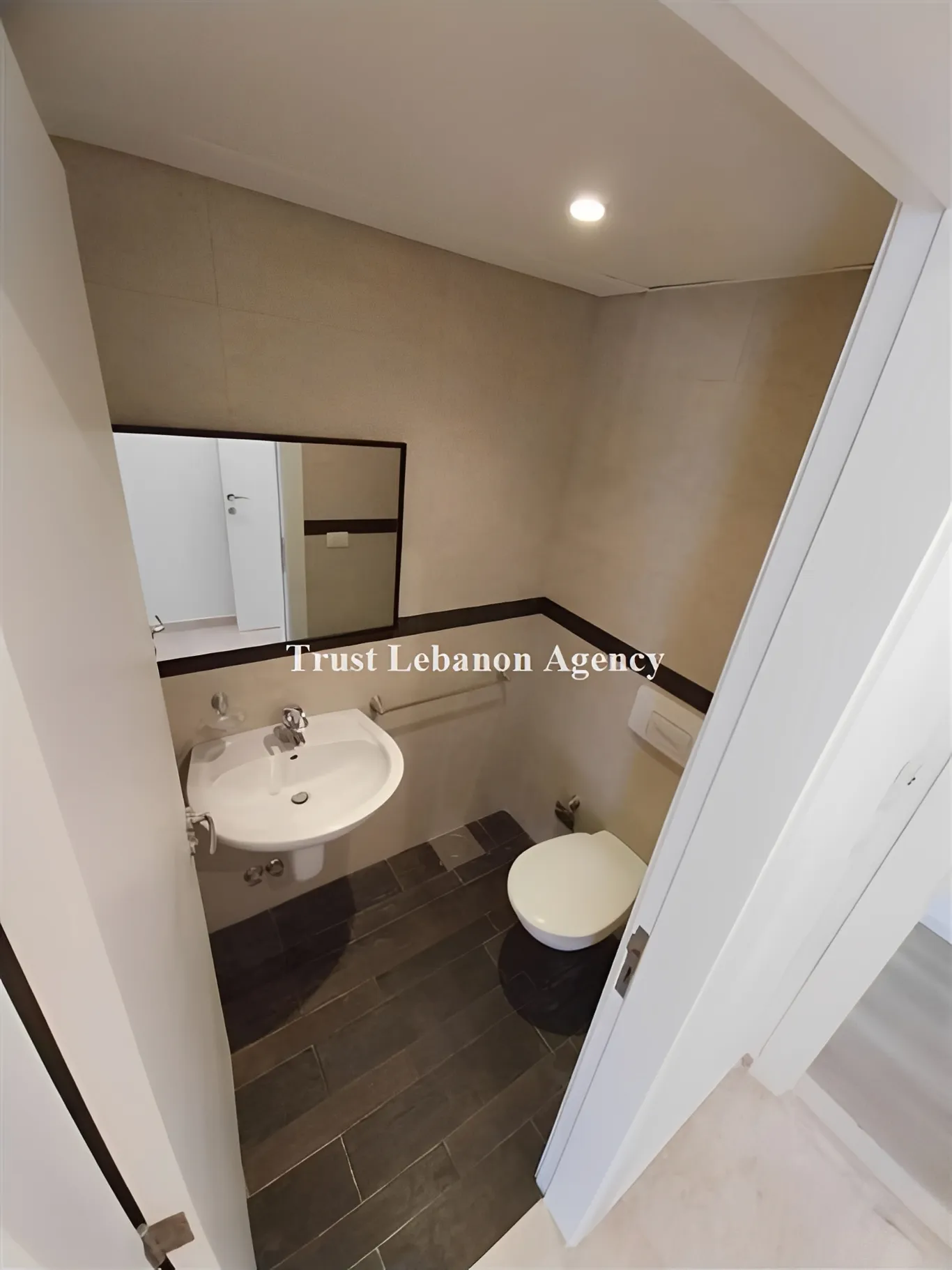 Apartment for Rent in Achrafieh, Sioufi