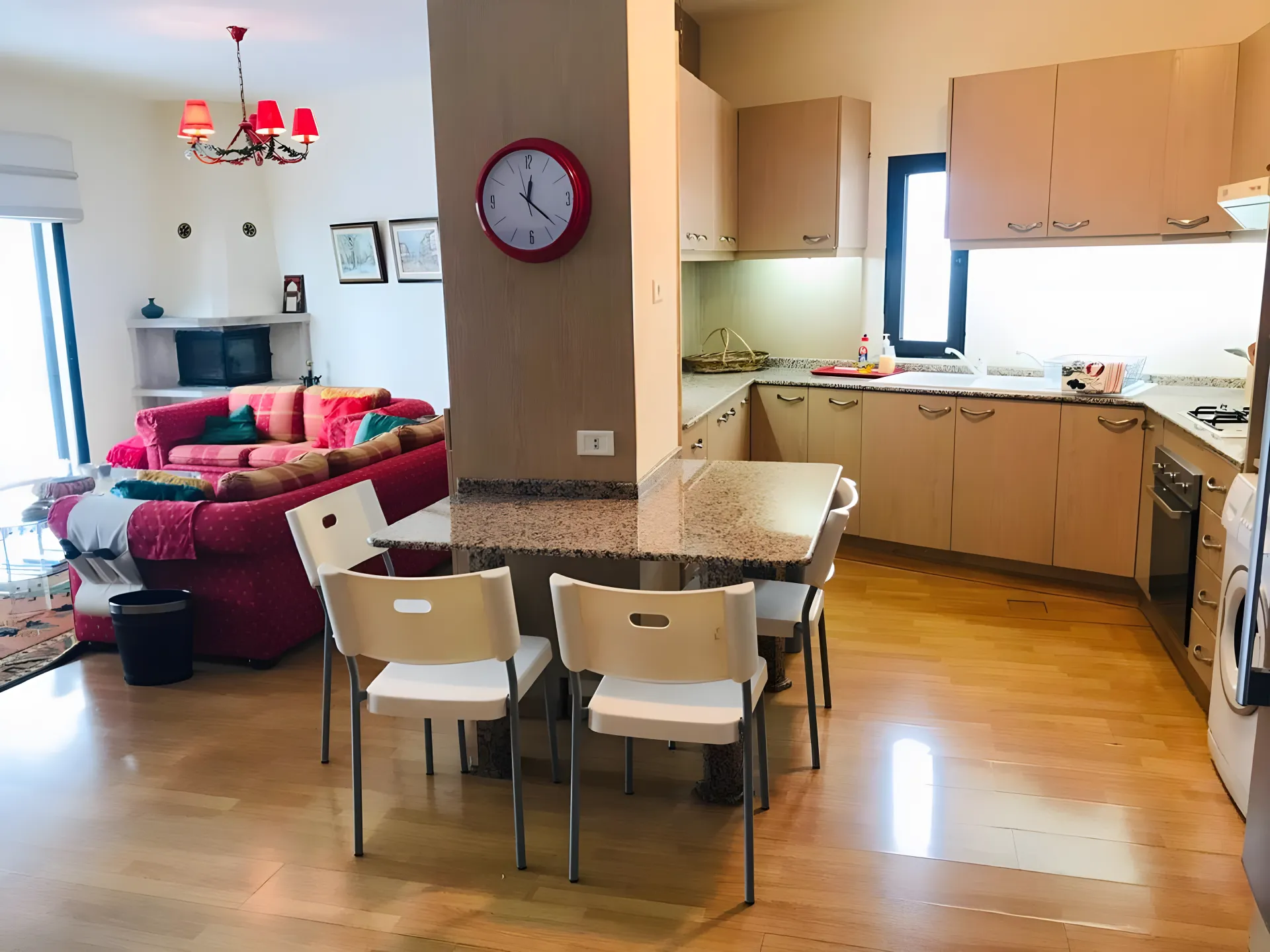 Chalet for Sale in Faraiya - 4 bed, 3 bath