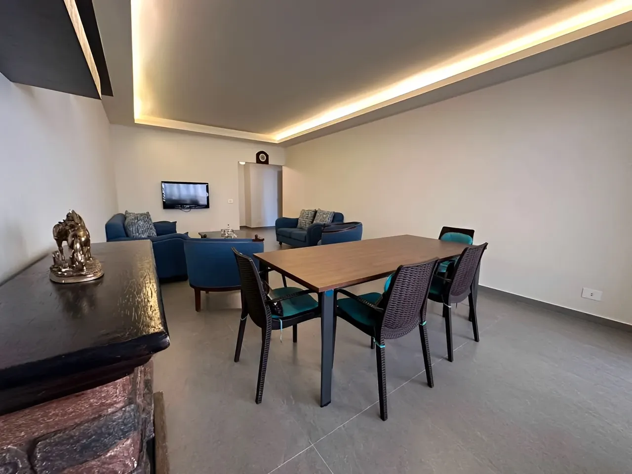 Apartment for Rent in Bsalim