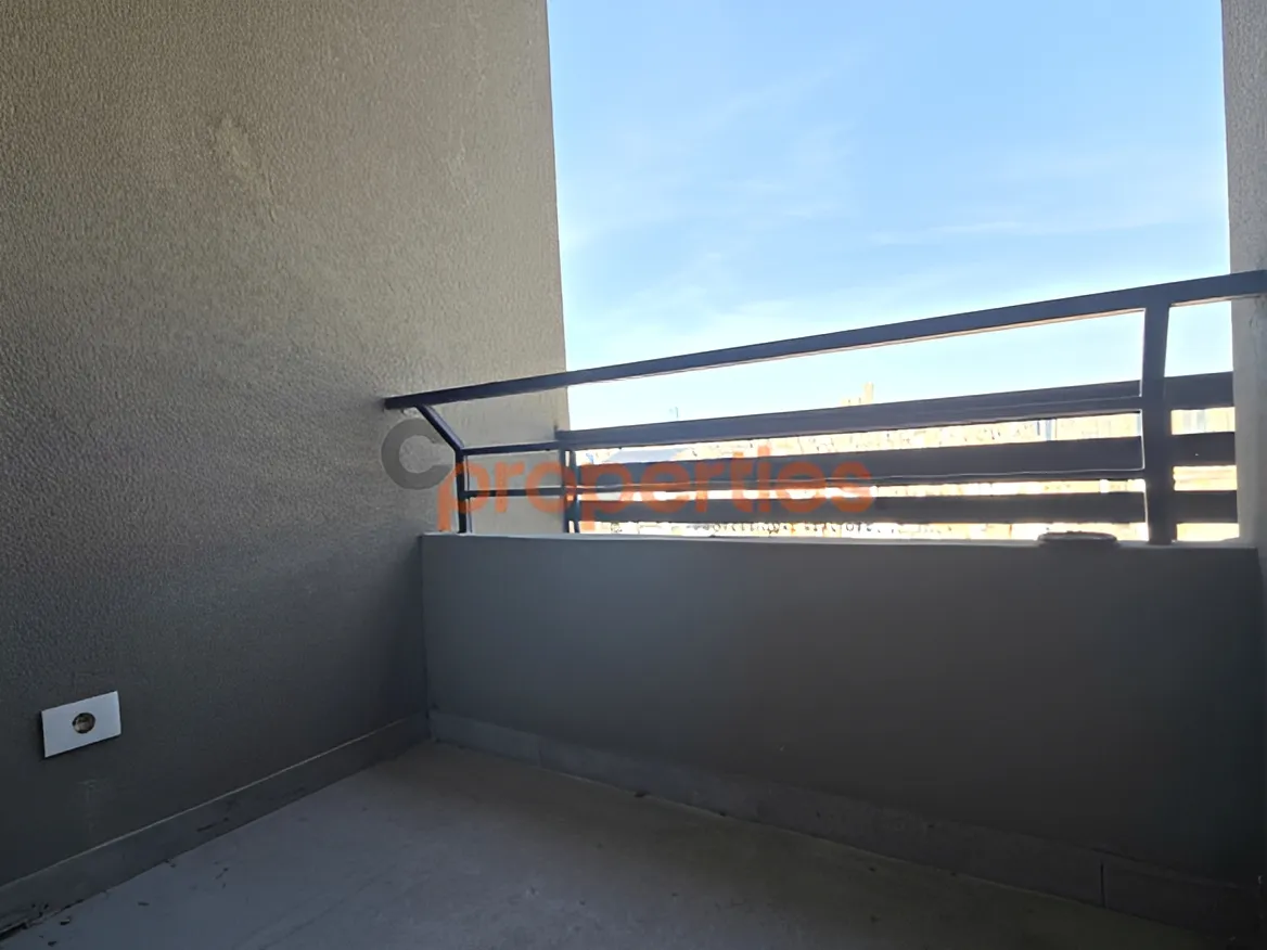 Apartment for Sale in Forn El Chebbak